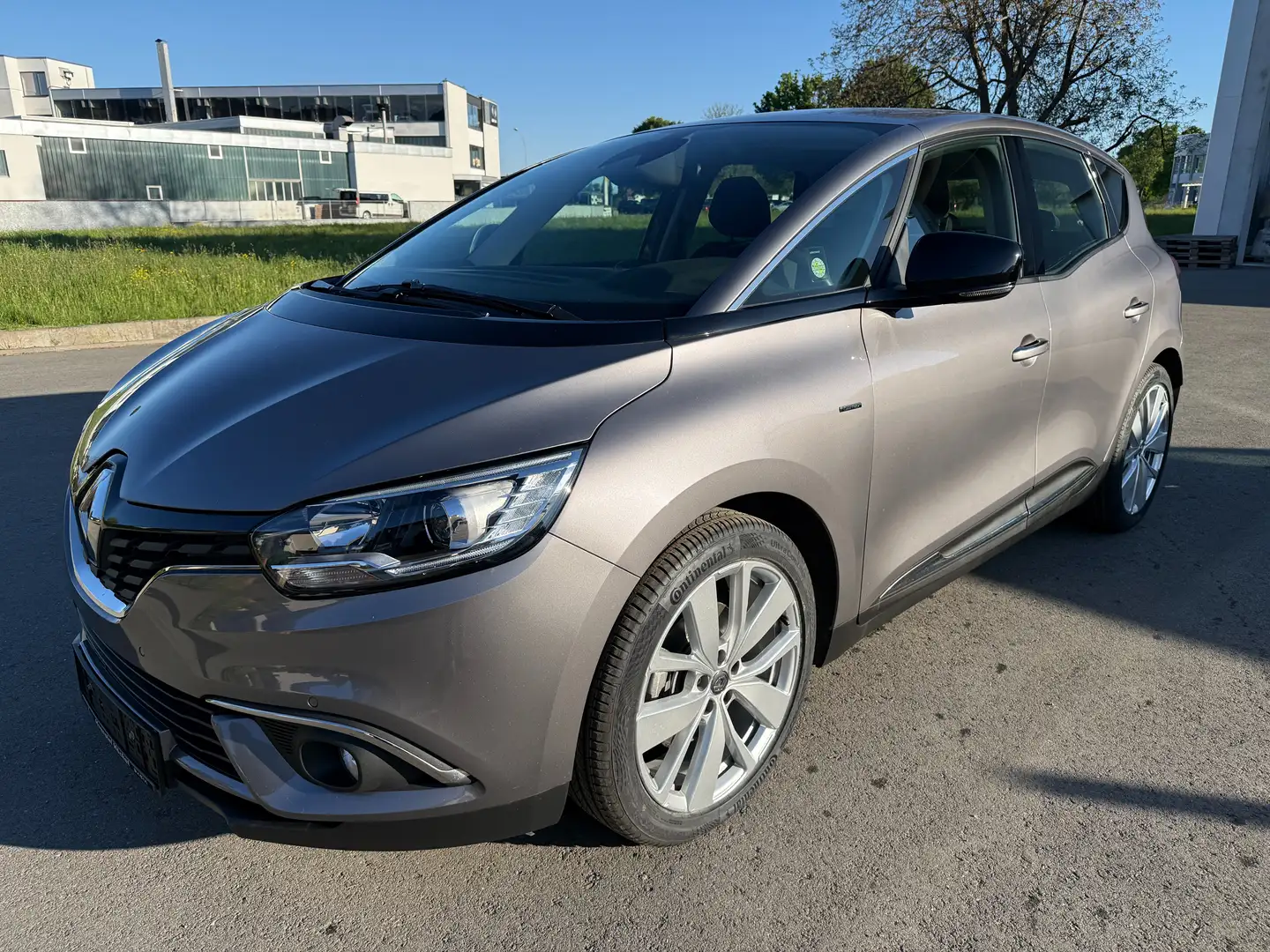 Renault Scenic TCe 115 PF Limited Navi AHK 8-fach Alu Grau - 1