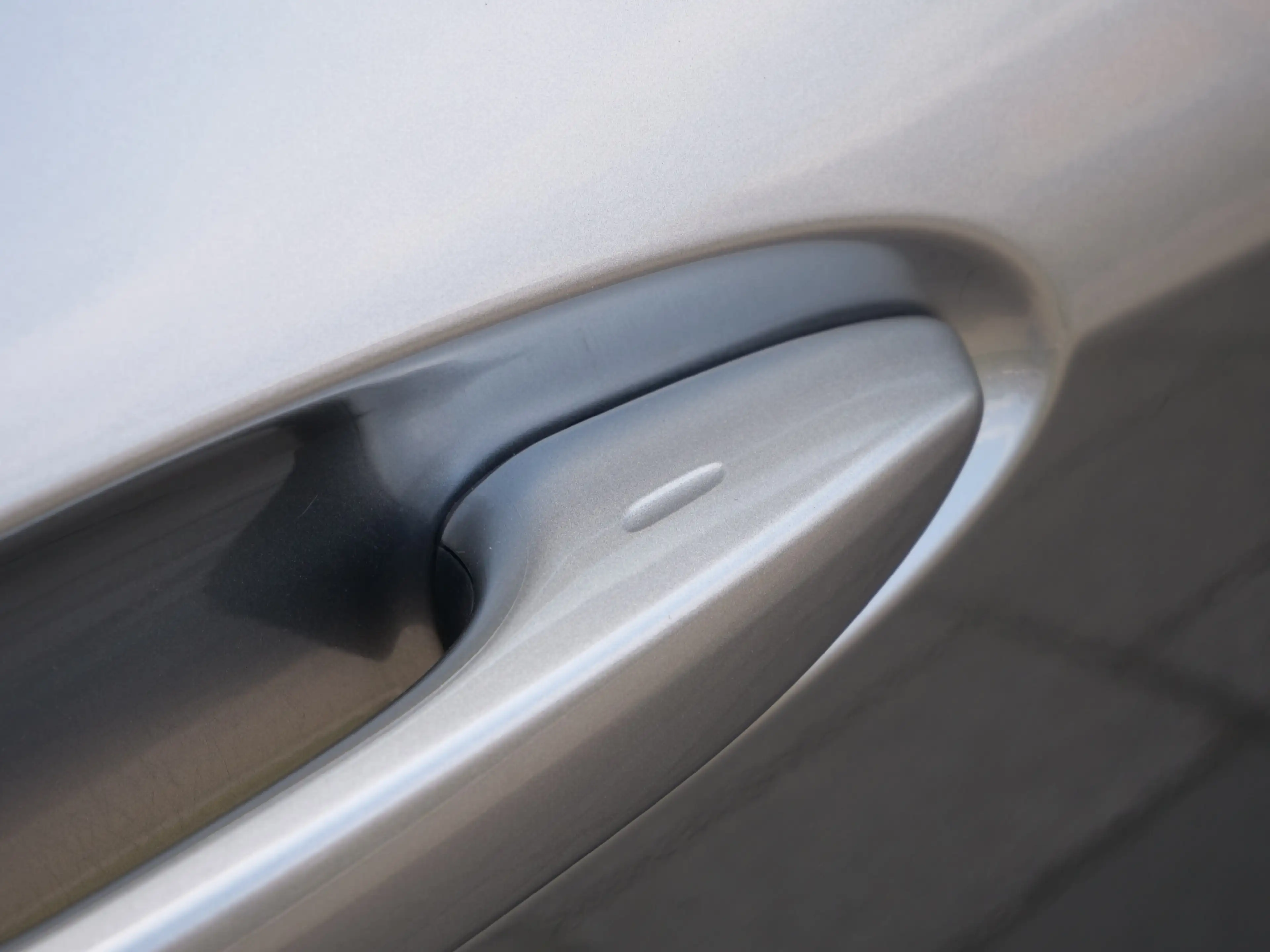 Lexus UX 250h Business Line 262Pk Winterpakket / Camera / Carpla — photo 33