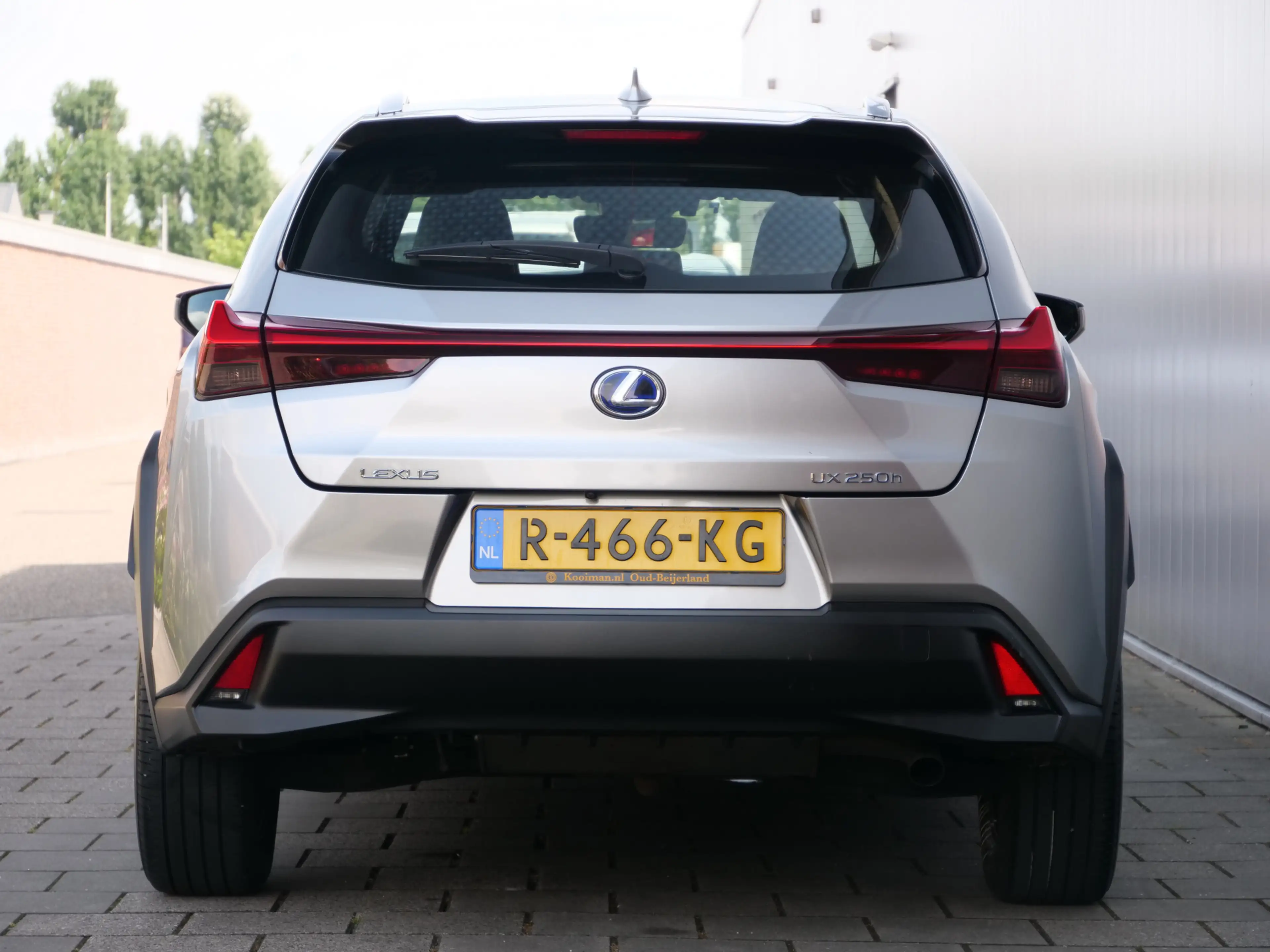 Lexus UX 250h Business Line 262Pk Winterpakket / Camera / Carpla — photo 9