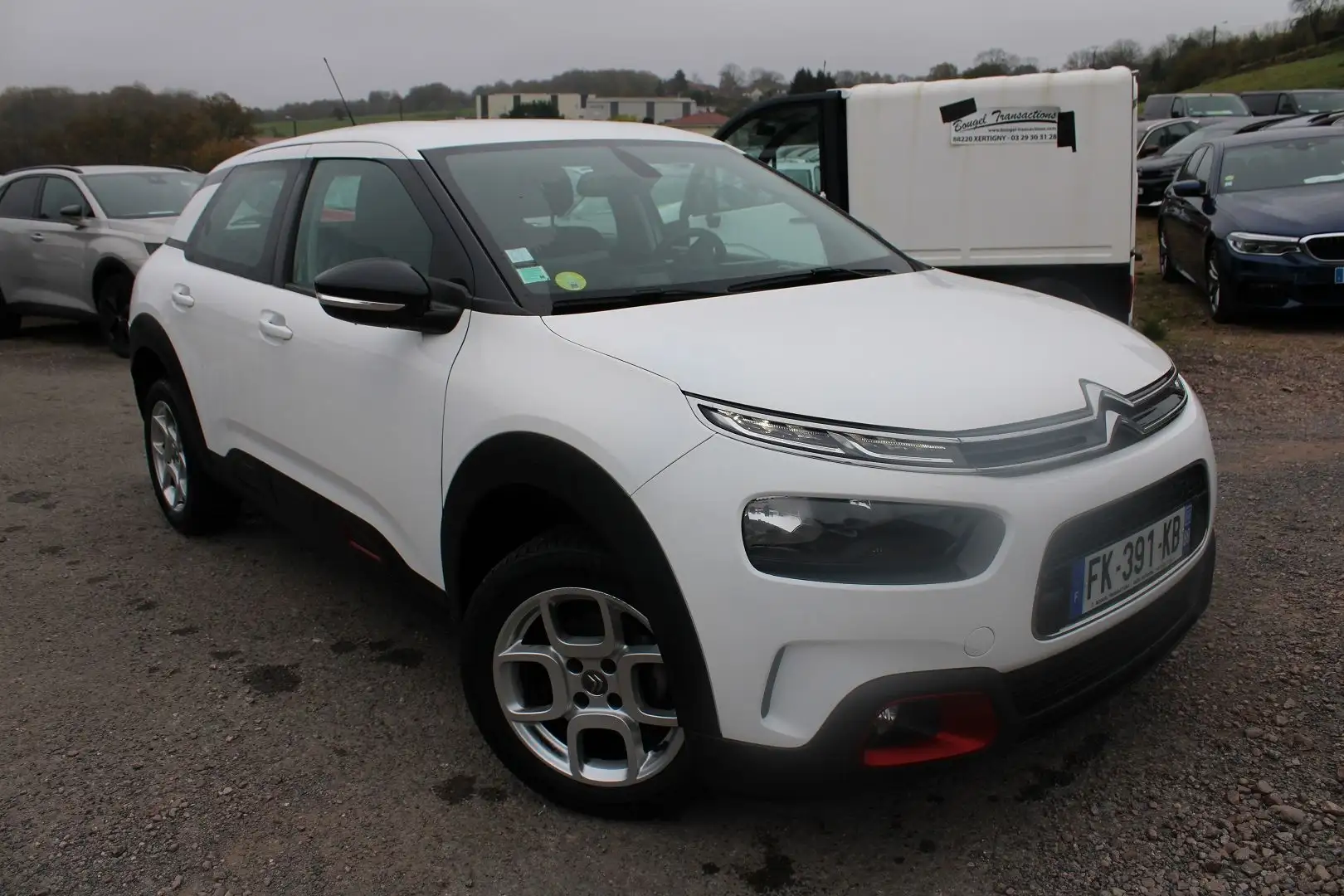Citroen C4 Cactus FEEL BLUE HDI 100 CV ÉCRAN TACTILE USB JA 16 ATTEL - 1