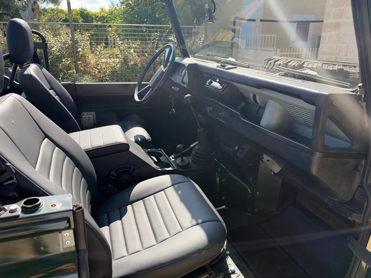 Land Rover Defender 90 2.5 td Hard Top - Autocarro 3 posti, foto 6