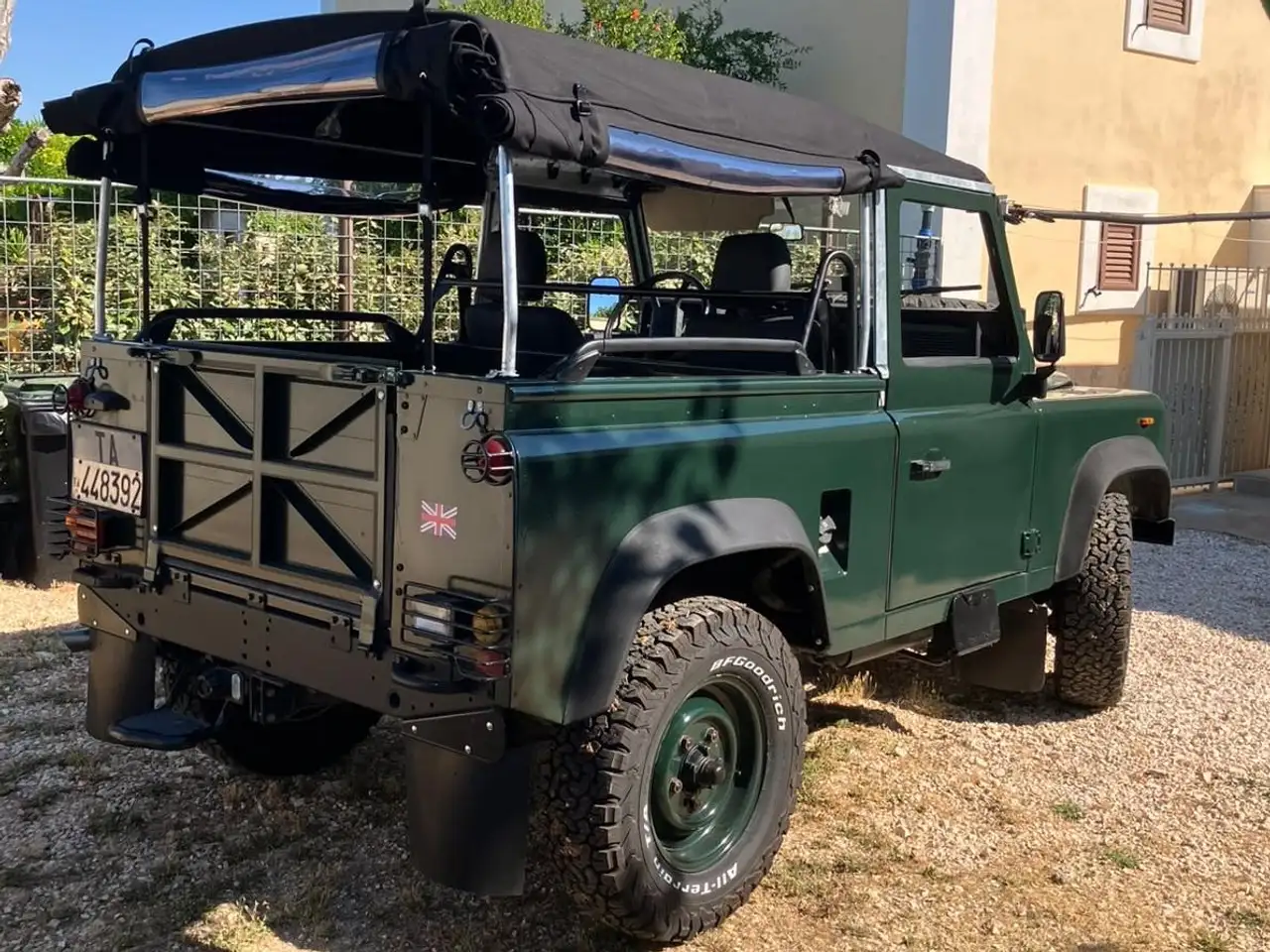 Land Rover Defender 90 2.5 td Hard Top - Autocarro 3 posti, foto 11