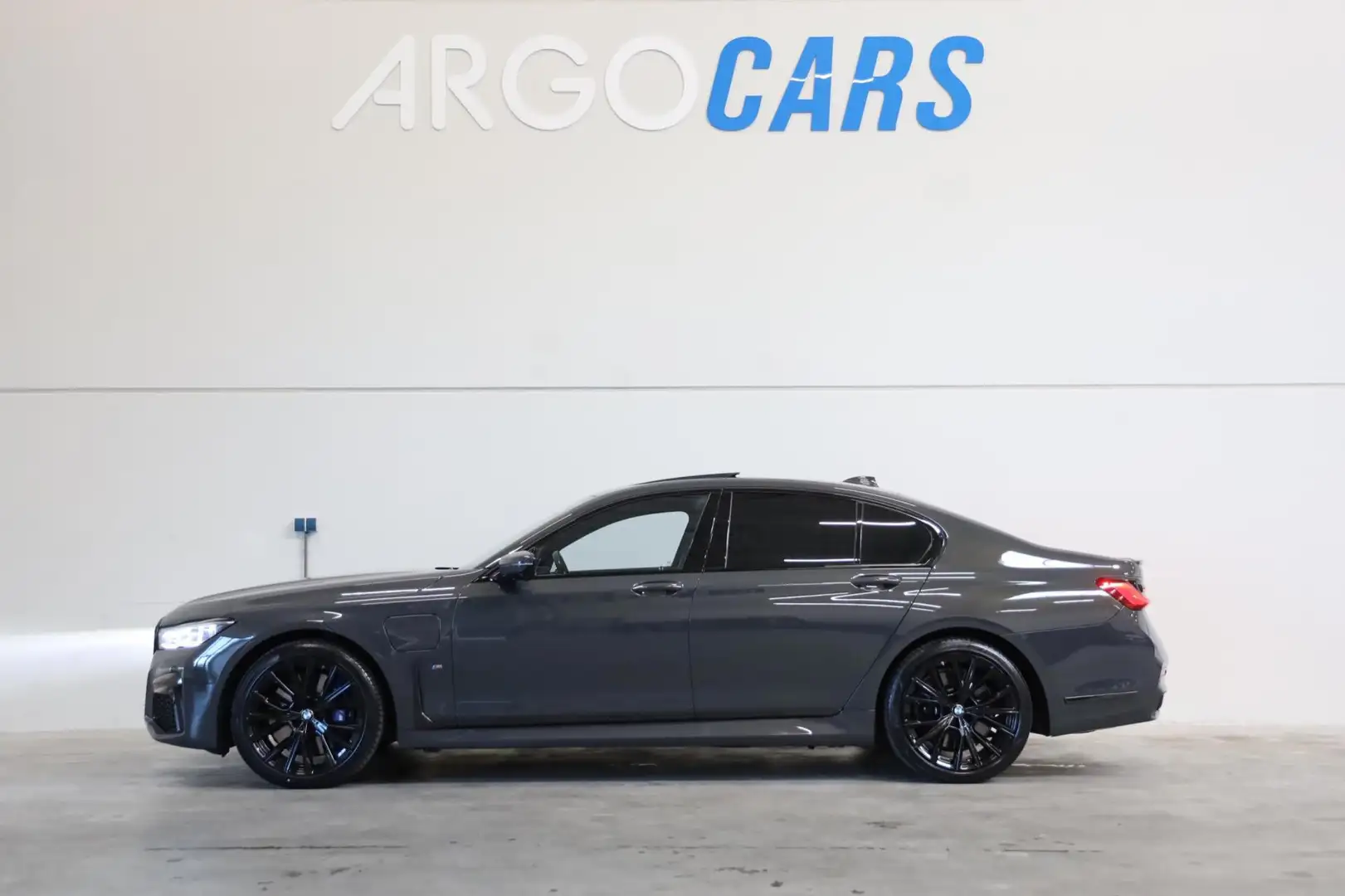 BMW 745 7-serie 745e M-SPORT Carbon/Laser/Dak/ACC/Massage/ Gris - 2