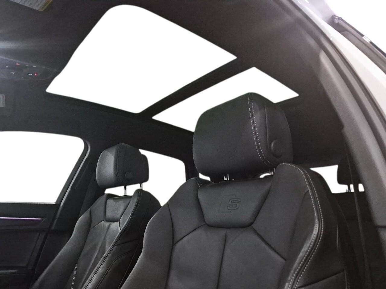 2024 Audi Q3 Progressiv 45 TFSI quattro thumb 10
