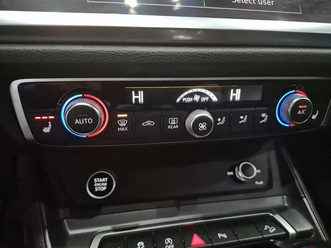Audi Q3 снимка Audi Q3