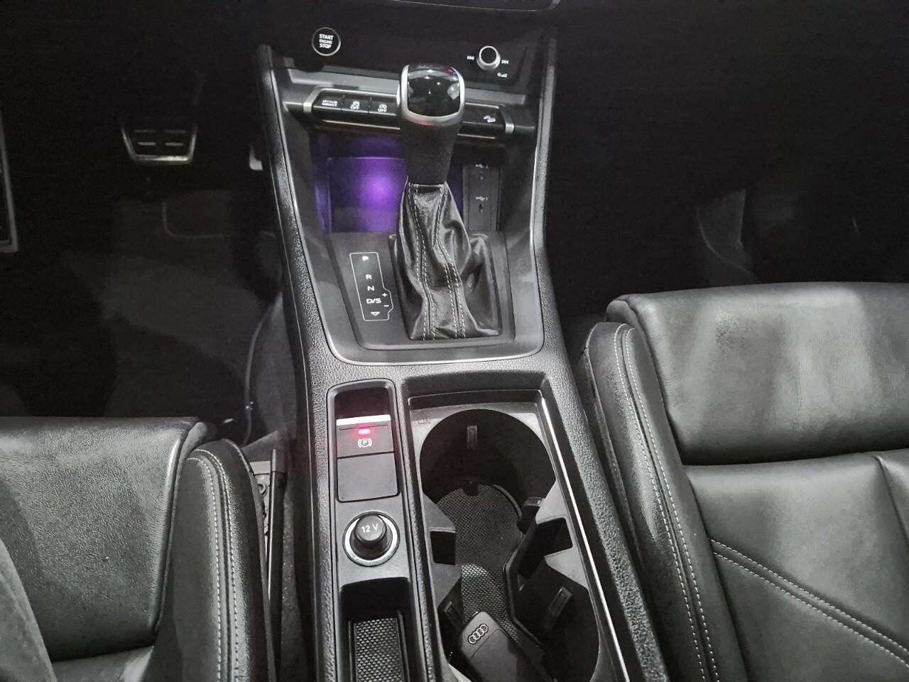 2024 Audi Q3 Progressiv 45 TFSI quattro thumb 23