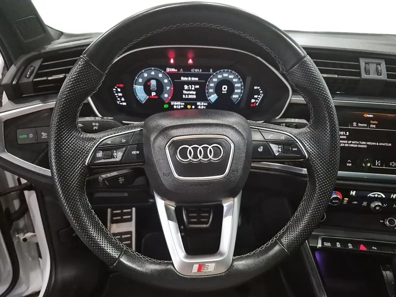 Audi Q3 снимка Audi Q3