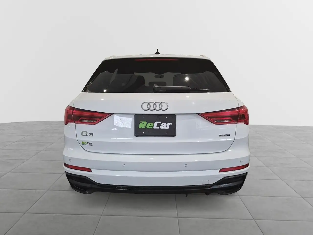 Audi Q3 снимка Audi Q3