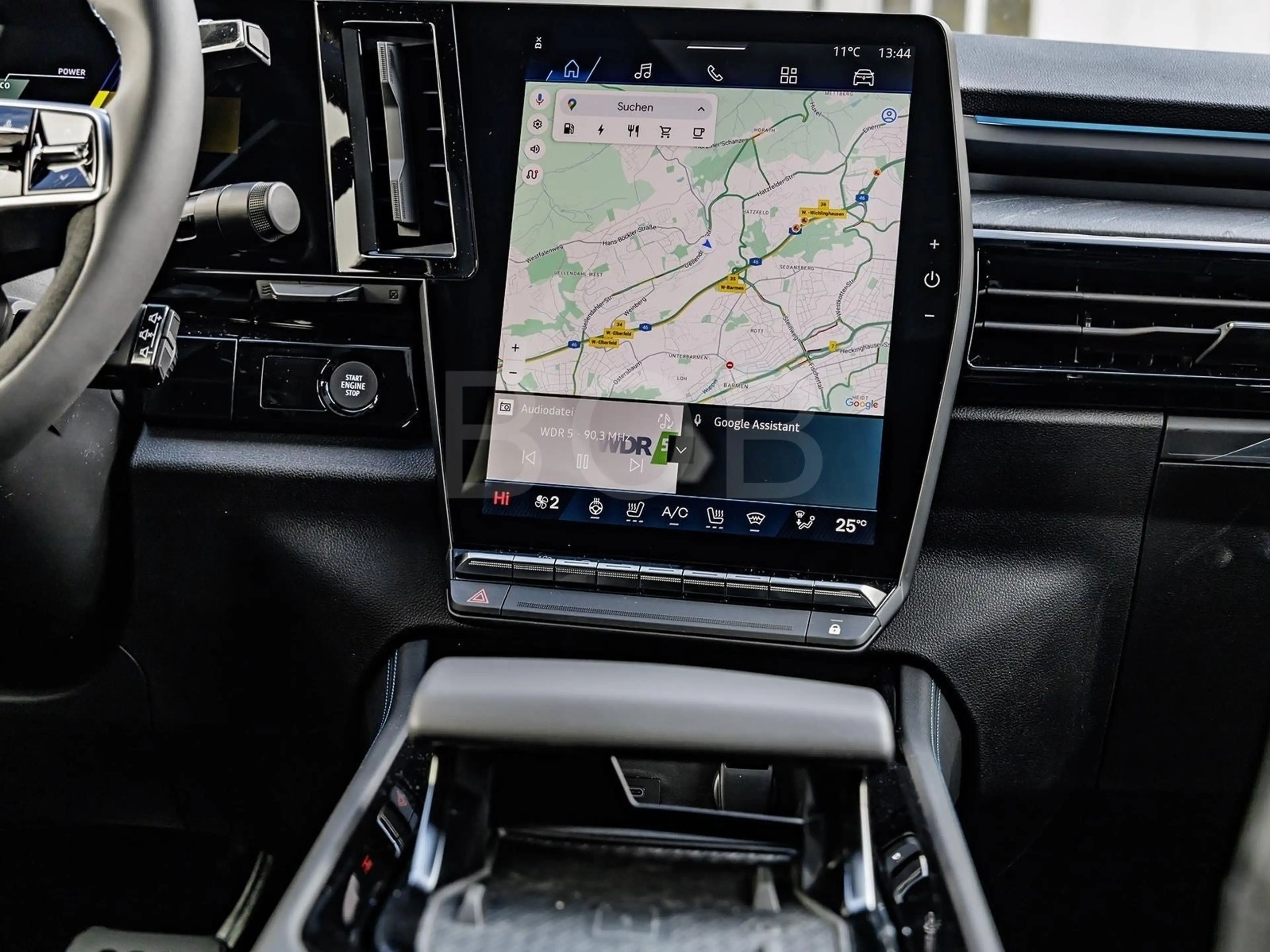 Renault Rafale Atelier Alpine Plug-in Hybrid 300 4x4 Winterreifen PGD — photo 12
