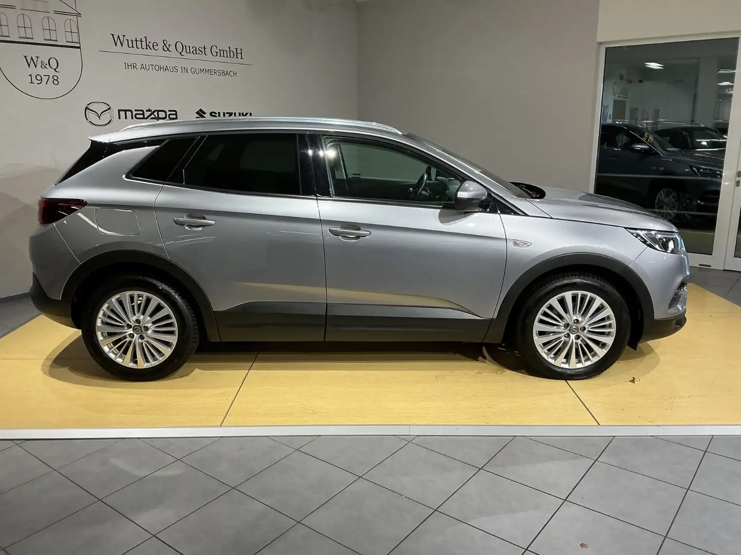 Opel Grandland X Edition Grau - 2