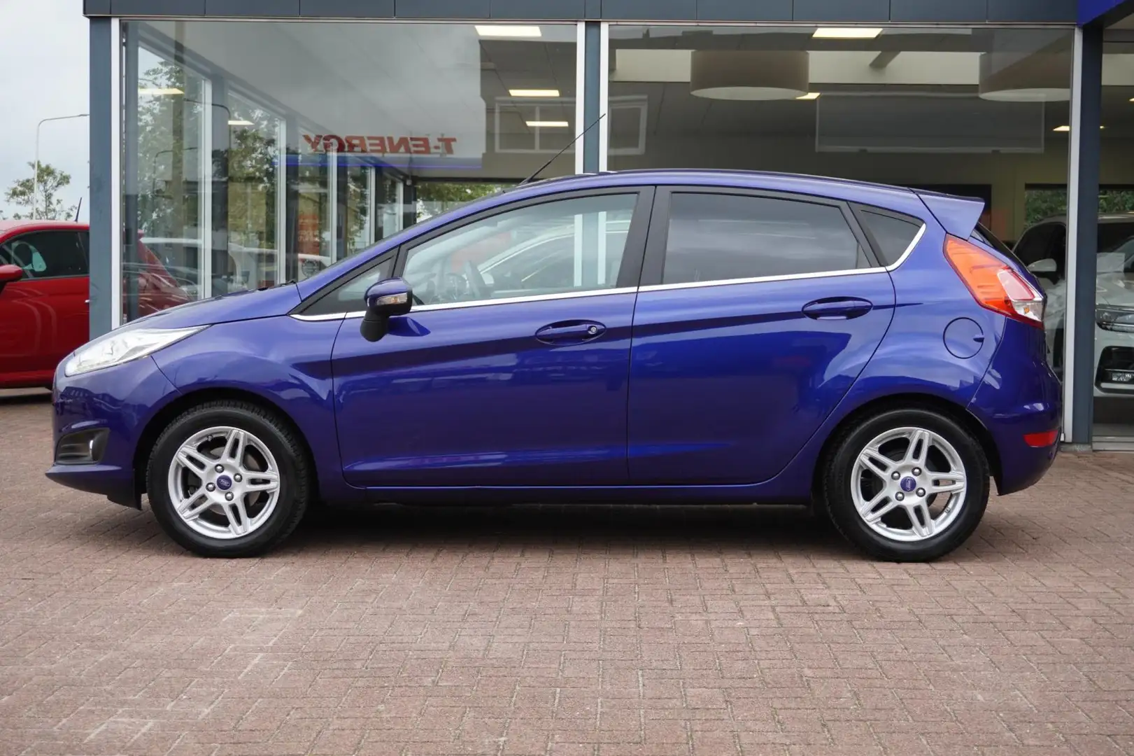 Ford Fiesta 1.0 EcoBoost Titanium | 5deurs | Airco | Elek. Pak Blauw - 2