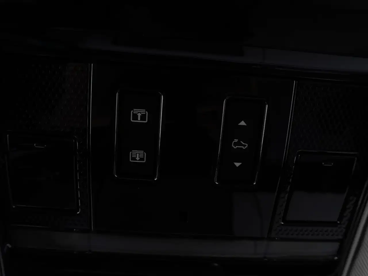 Land Rover Range Rover Sport снимка Land Rover Range Rover Sport