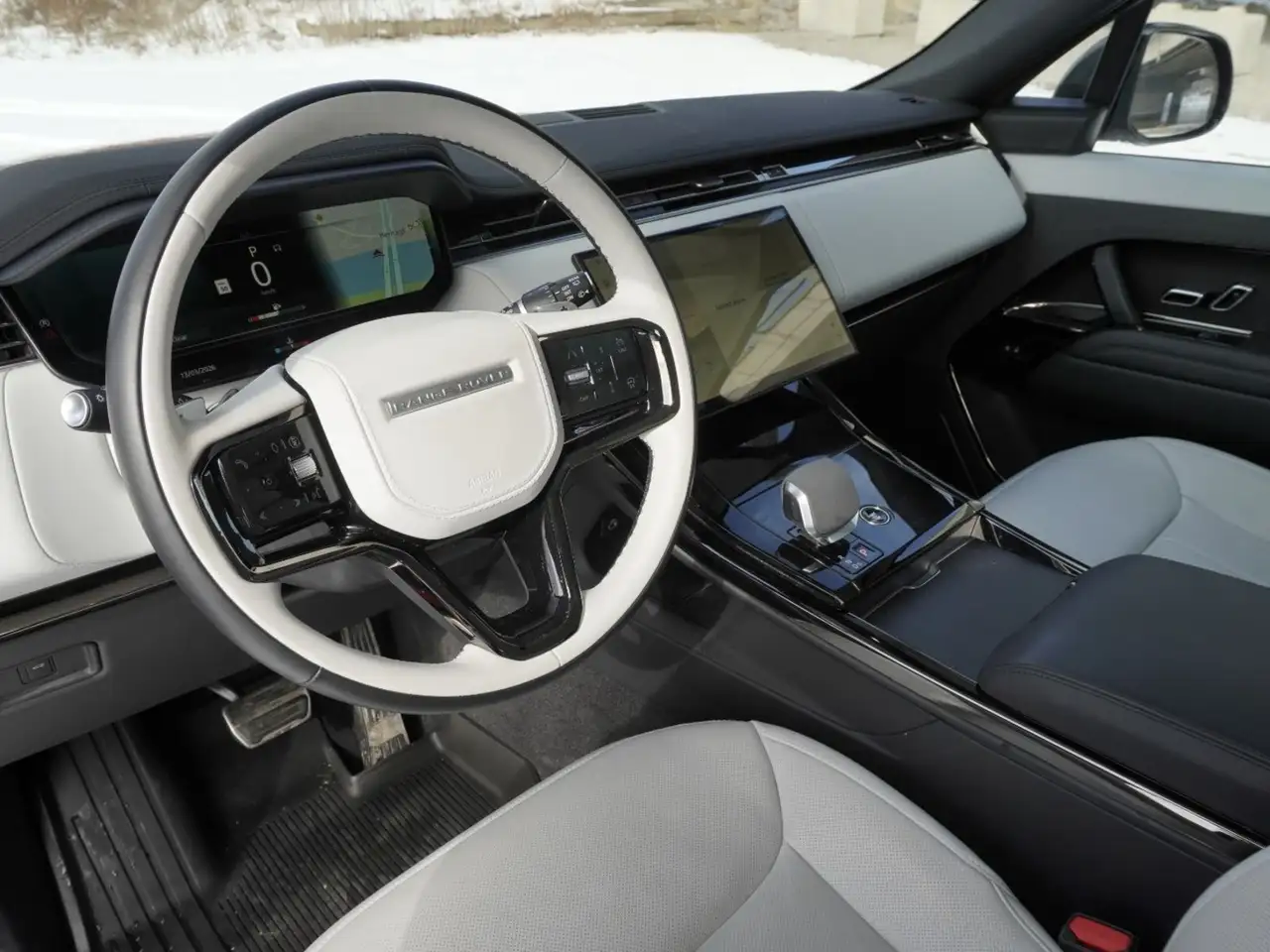 Land Rover Range Rover Sport снимка Land Rover Range Rover Sport
