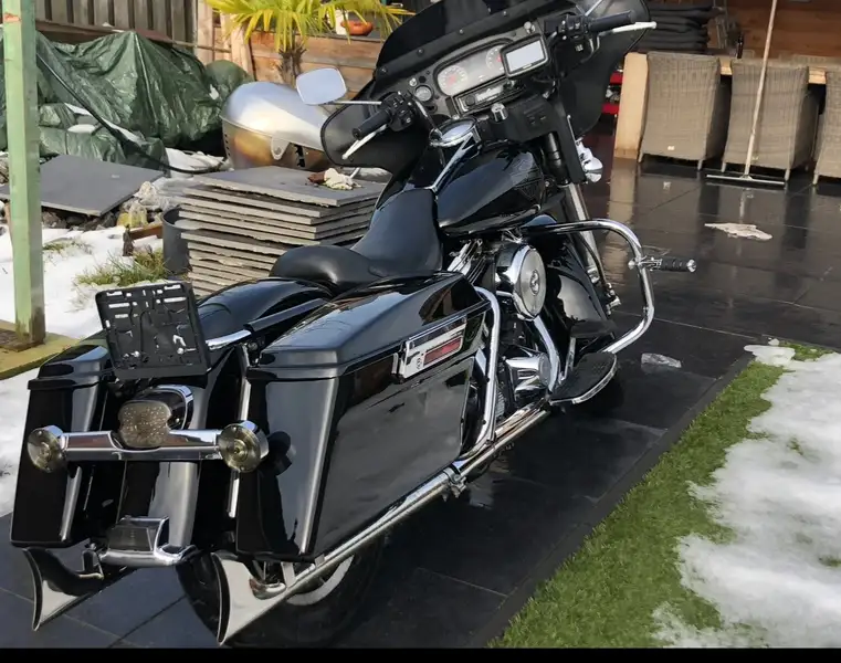 Harley-Davidson Electra Glide - foto 2