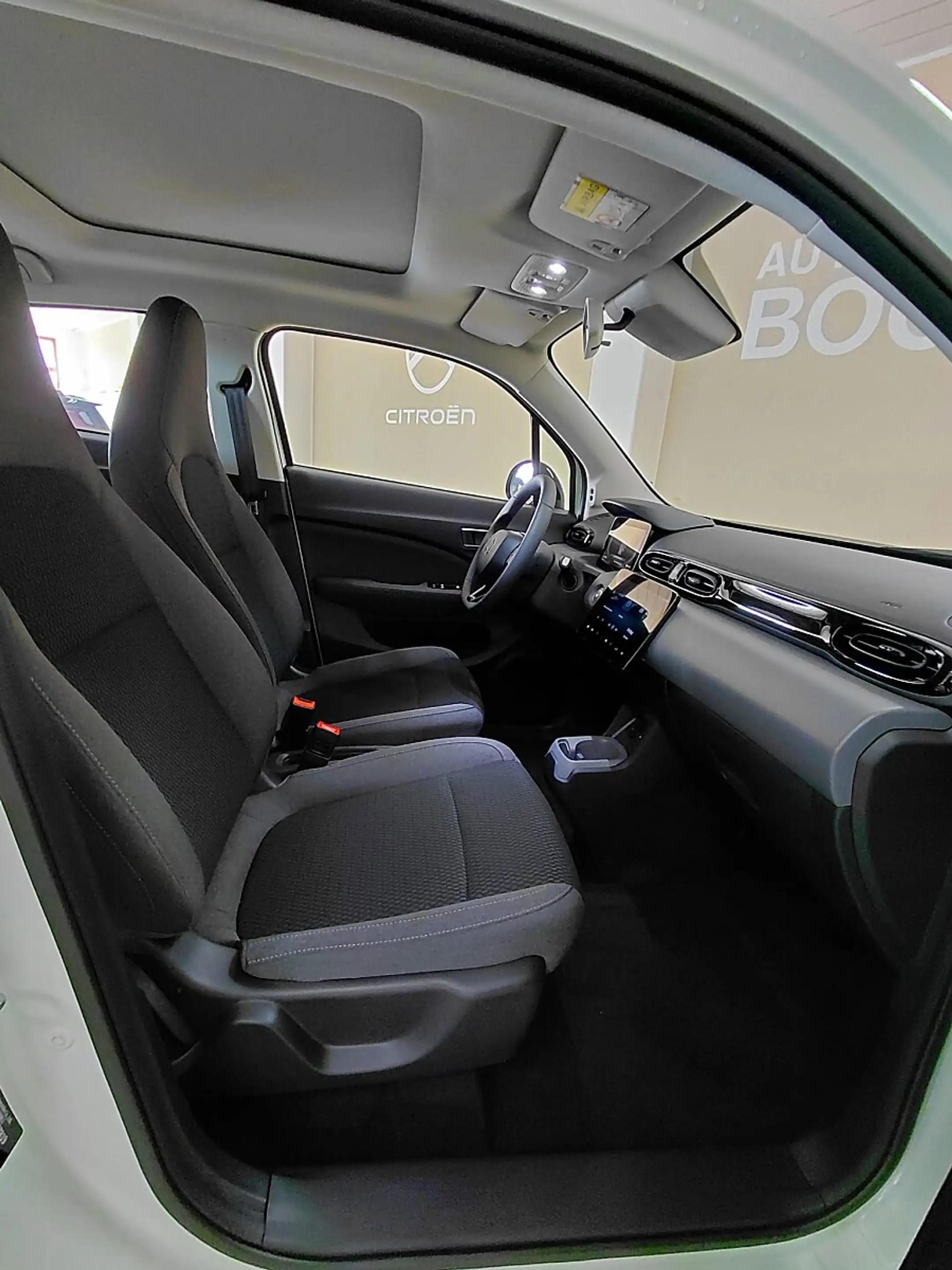 Leapmotor T03 Elektro 37,3kWh — photo 7
