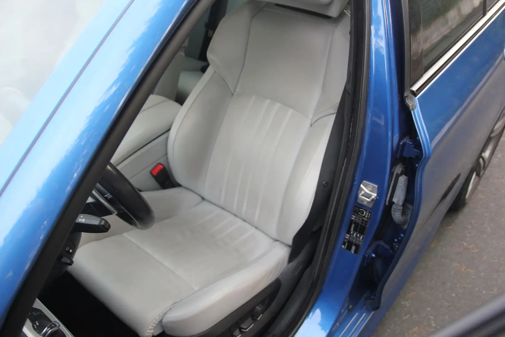 BMW M5 Vollausst, 20", Led.Erweitert, DriversP. Dach Blu/Azzurro - 2