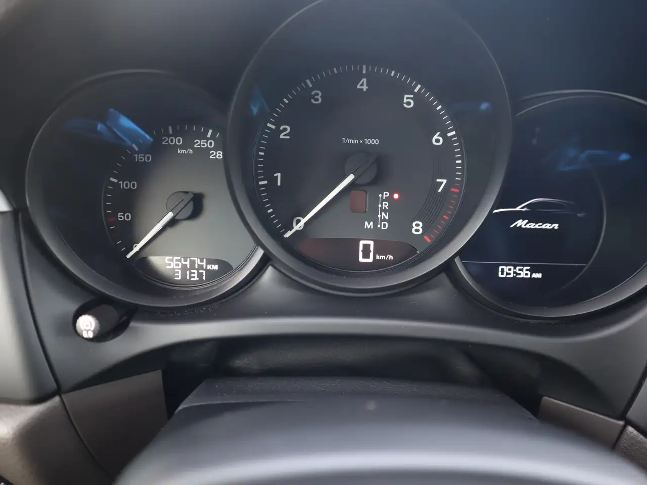 Porsche Macan снимка Porsche Macan