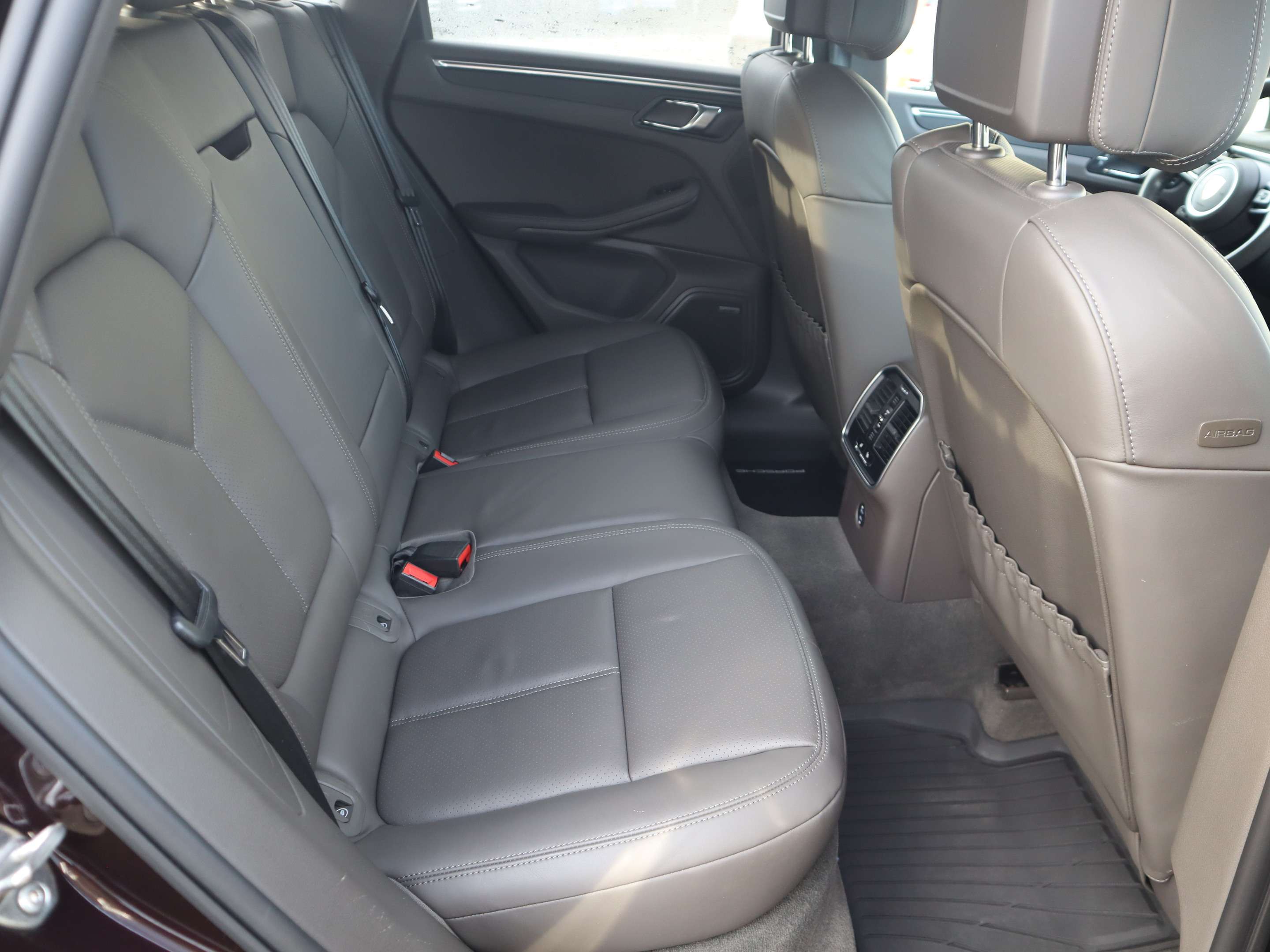 2023 Porsche Macan AWD Adaptive Cruise, CPO Warranty! thumb 26