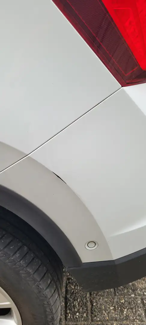 SEAT Ateca Ateca 1.6 TDI DSG Style Blanc - 2