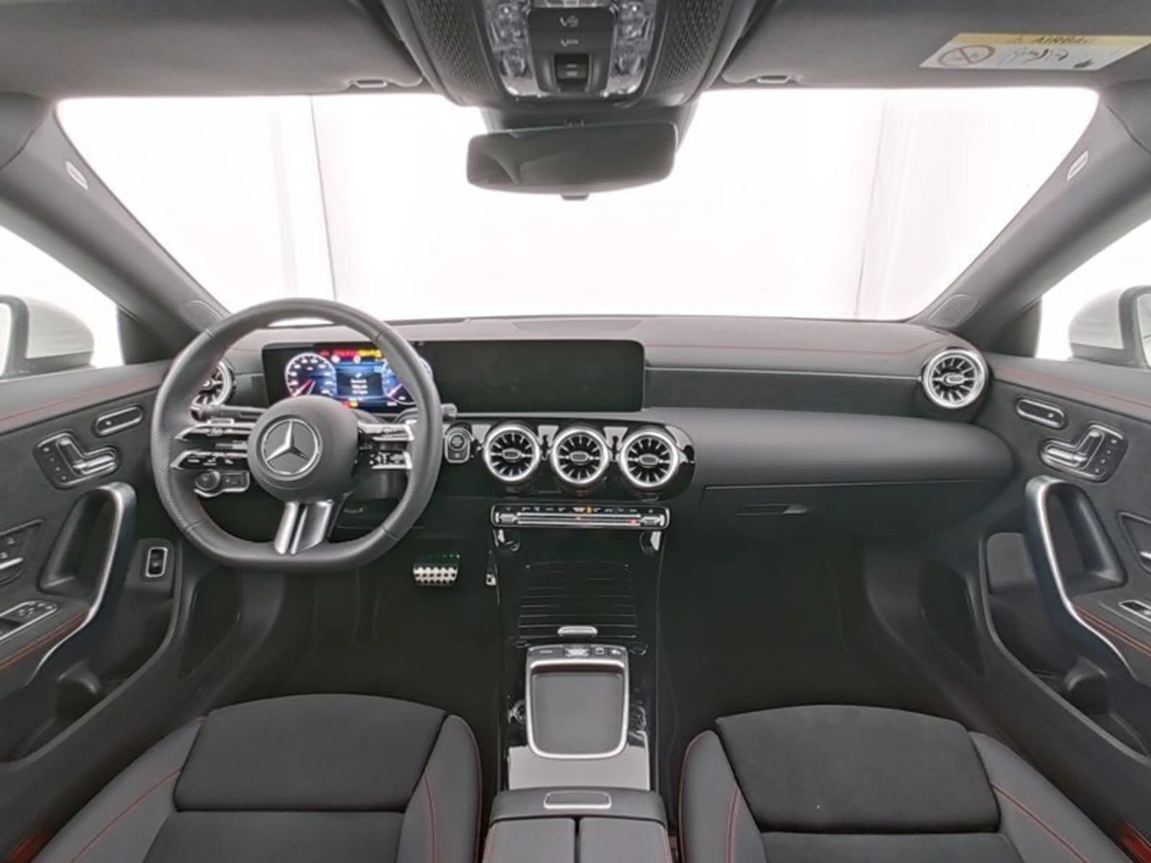 Mercedes-Benz CLA 200 AMG Plus*HUD*Pano*360°*MultiBeam*Memory* — photo 7