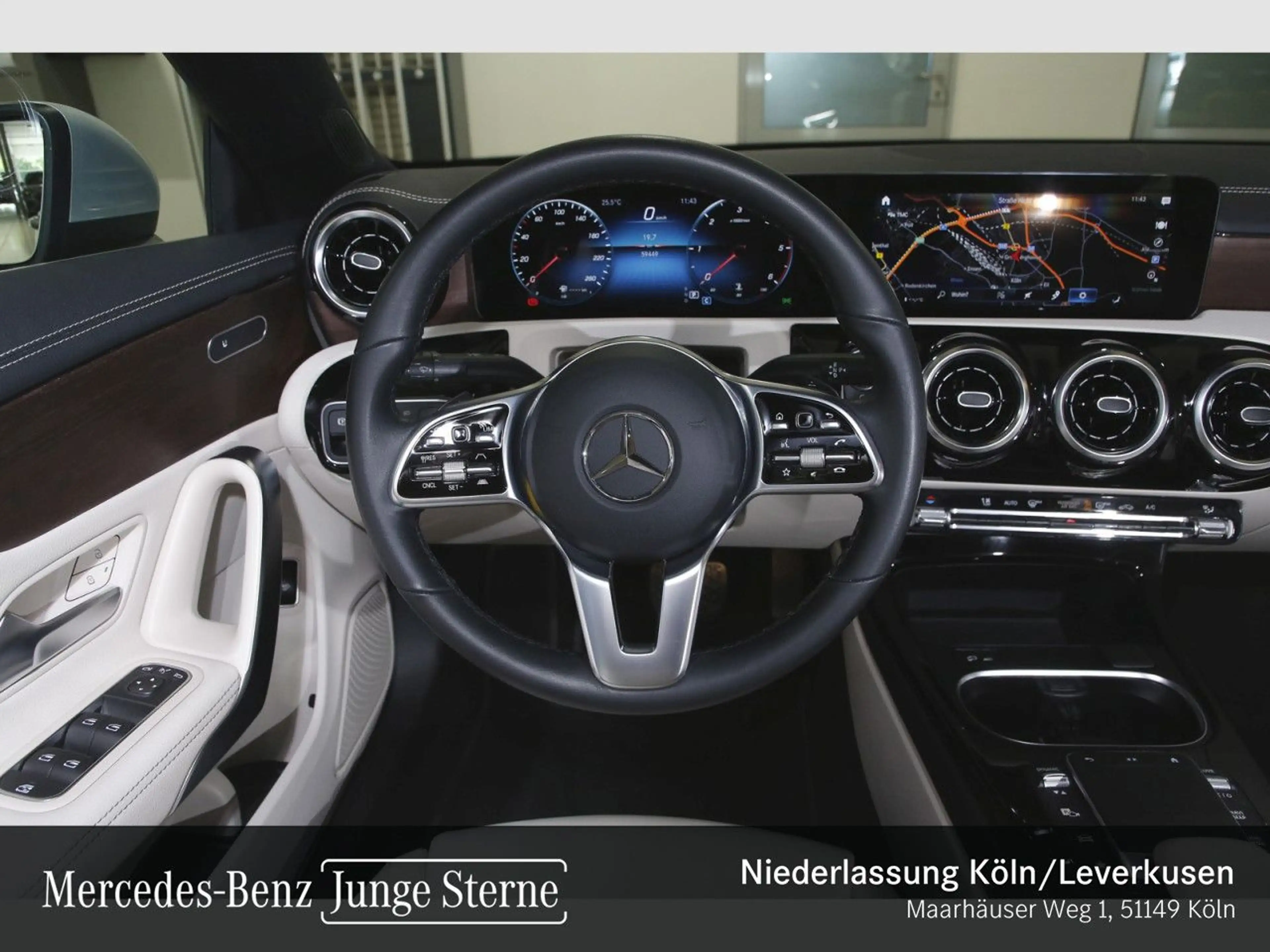 Mercedes-Benz CLA 220 d PROGRESSIVE+LED+KAMERA+8G — photo 12