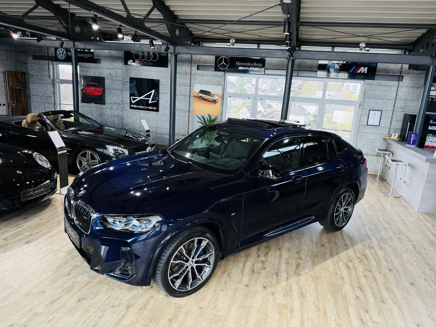 BMW X4 M d*LASER*PANO*360°KAMERA*AHK*ACC* Blau - 2