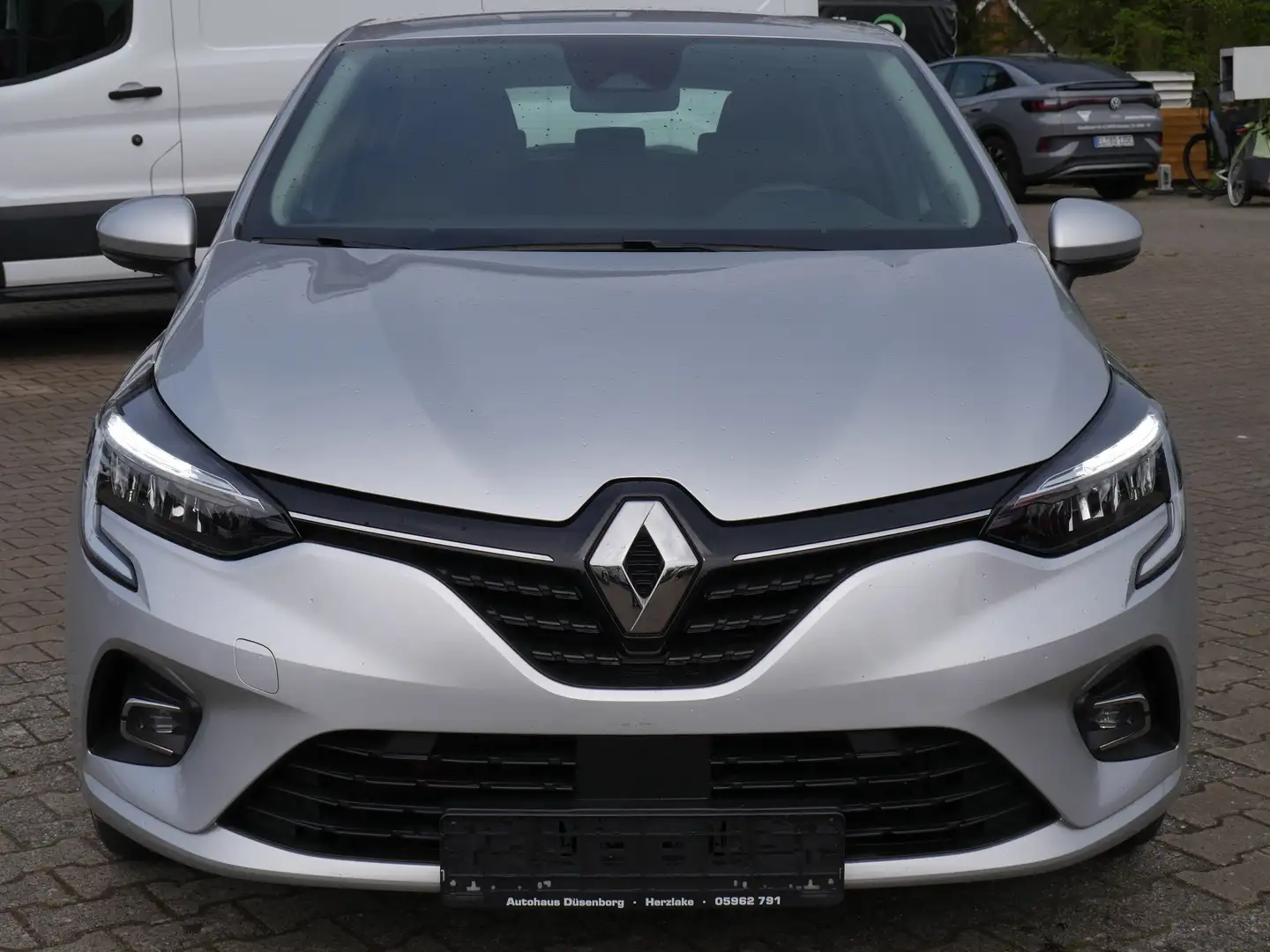 Renault Clio E-TECH Hybrid 140 BUSINESS EDITION Silber - 1