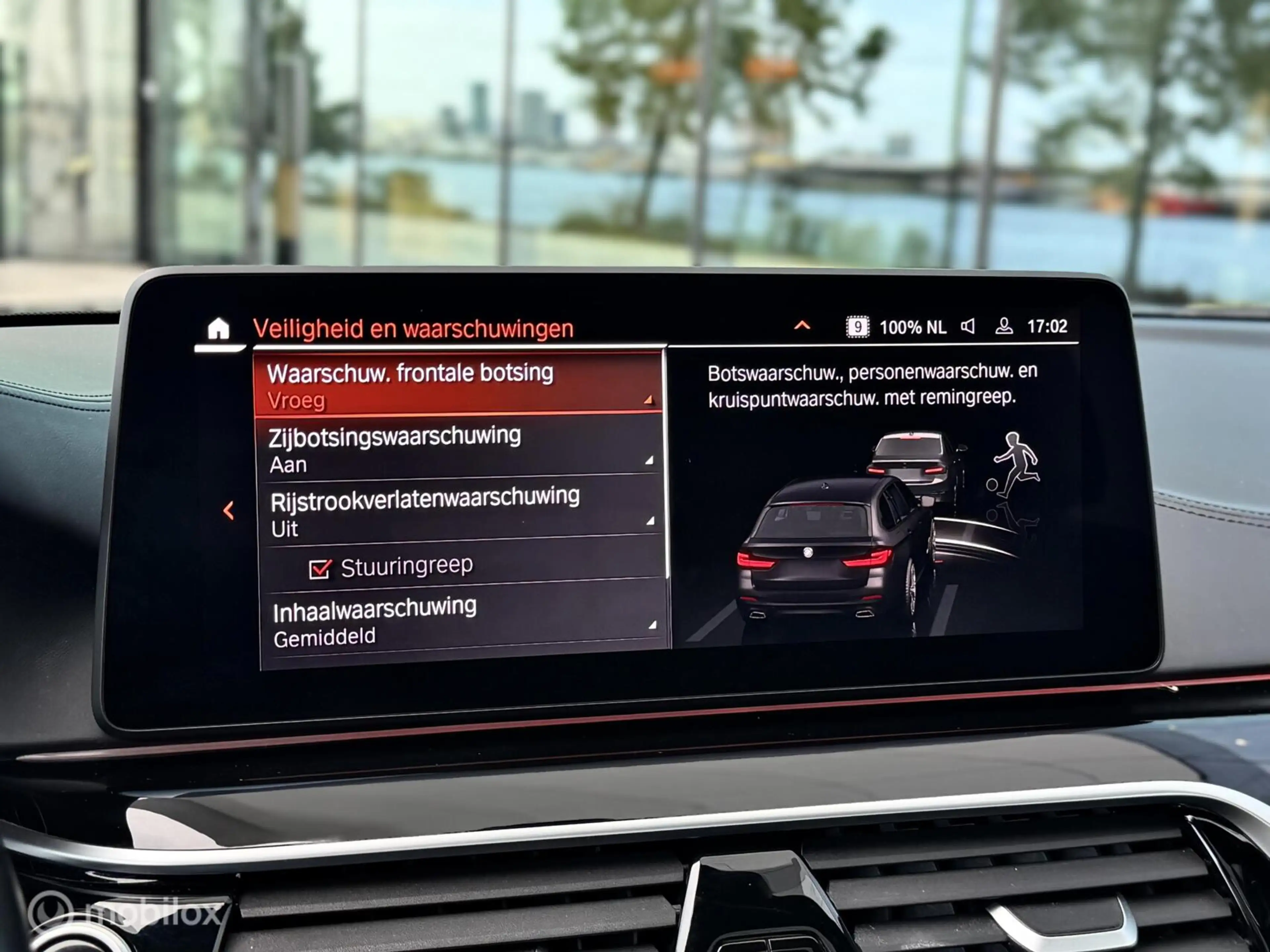 BMW 530 5-serie Touring 530i M Sport FACELIFT |Pano|H&K|HU — photo 38