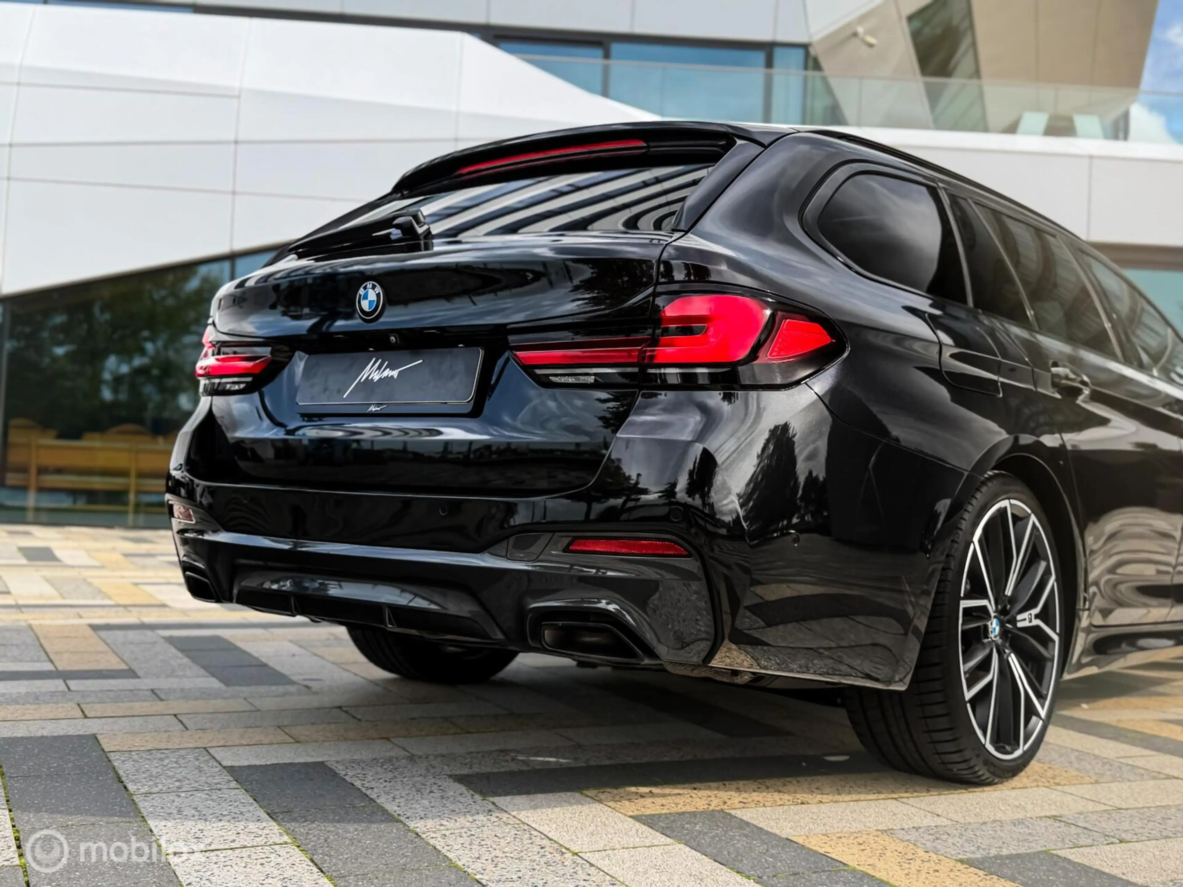 BMW 530 5-serie Touring 530i M Sport FACELIFT |Pano|H&K|HU — photo 11