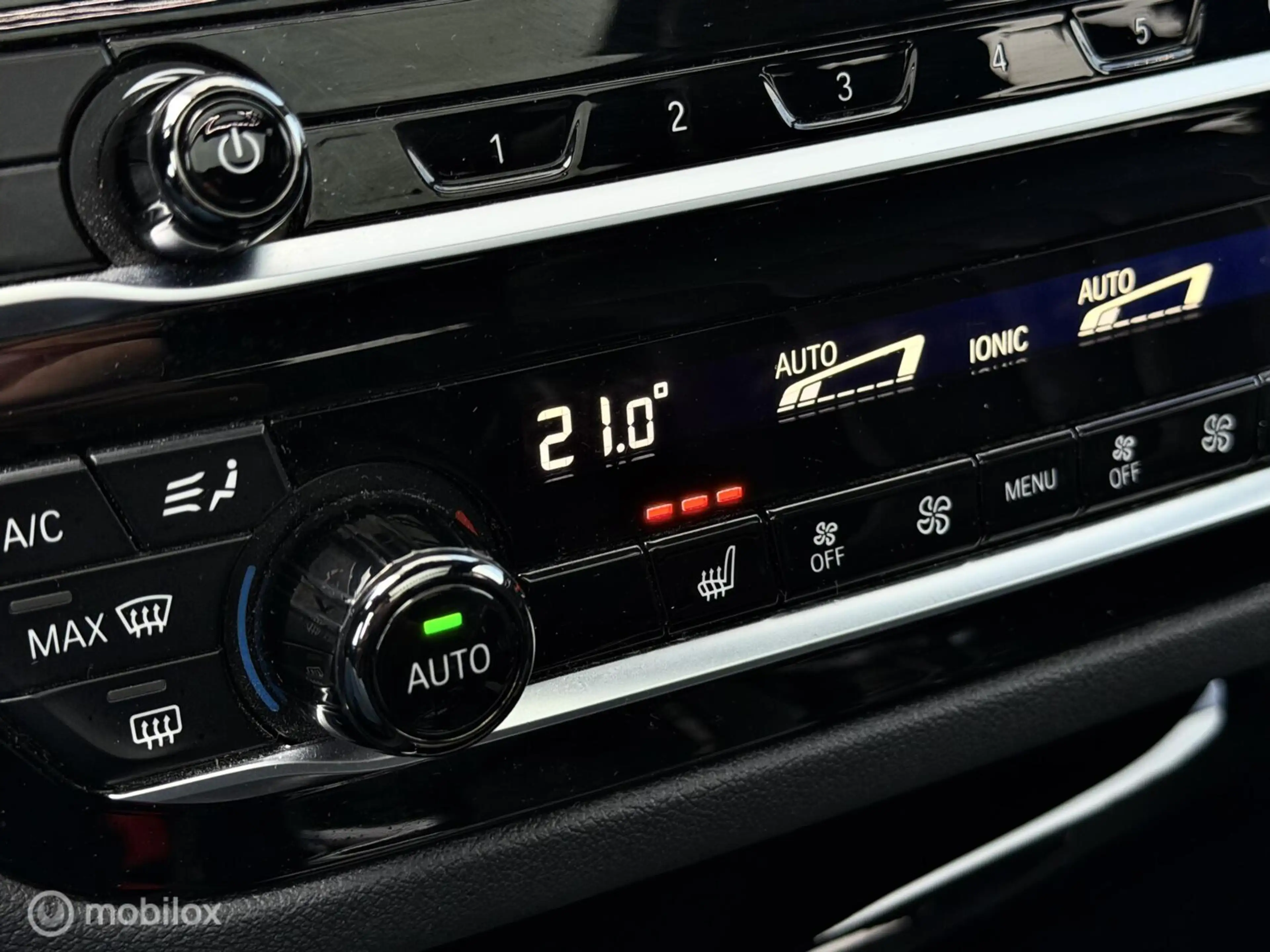 BMW 530 5-serie Touring 530i M Sport FACELIFT |Pano|H&K|HU — photo 33