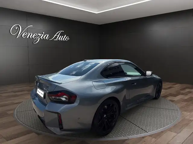 BMW M2 view 4