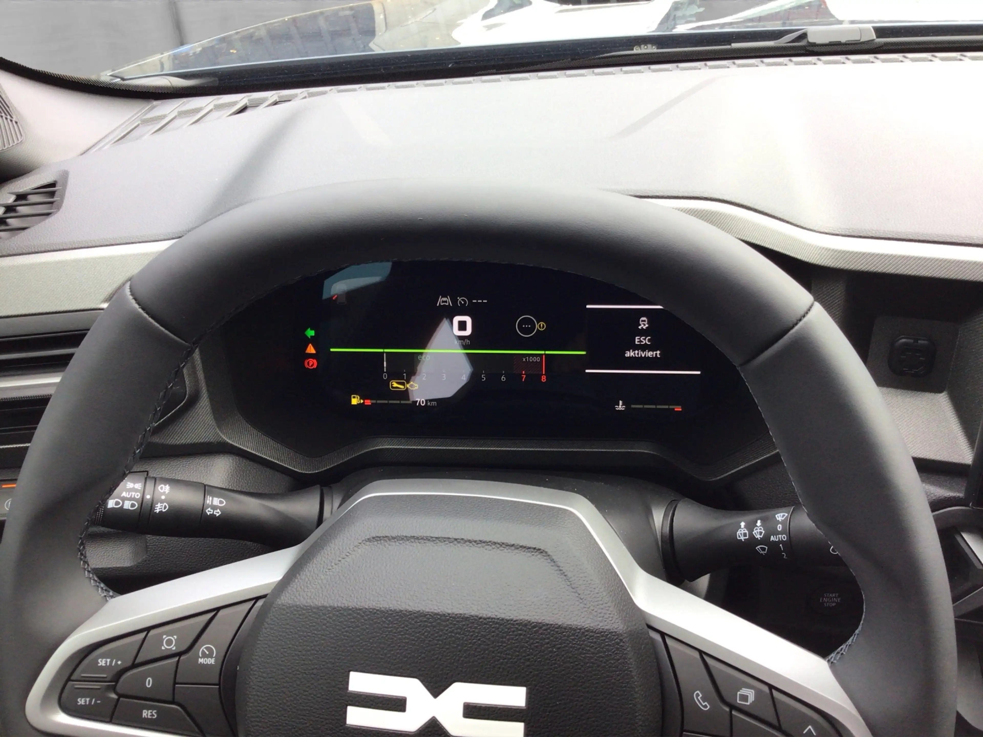 Dacia Bigster TCe 140 Journey — photo 12