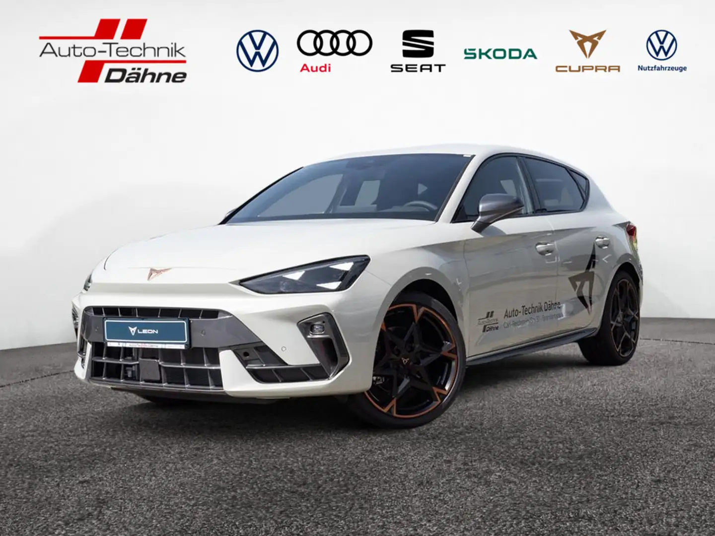 CUPRA Leon 1.5 TSI MEMORY PDC KAMERA NAVI ACC LED Grau - 1