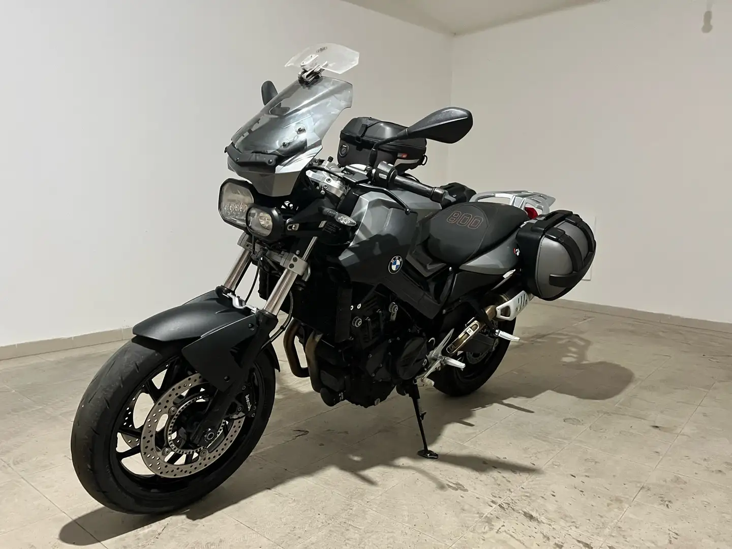 BMW F 800 R - 1
