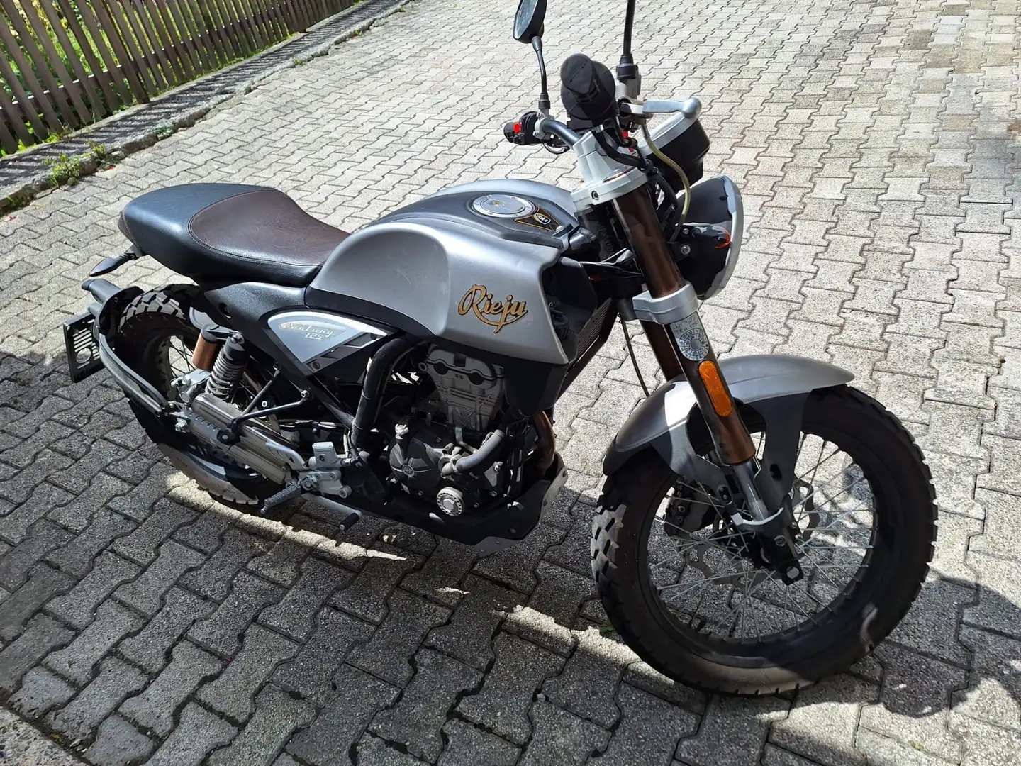 Rieju Cityline 125 Grau - 1