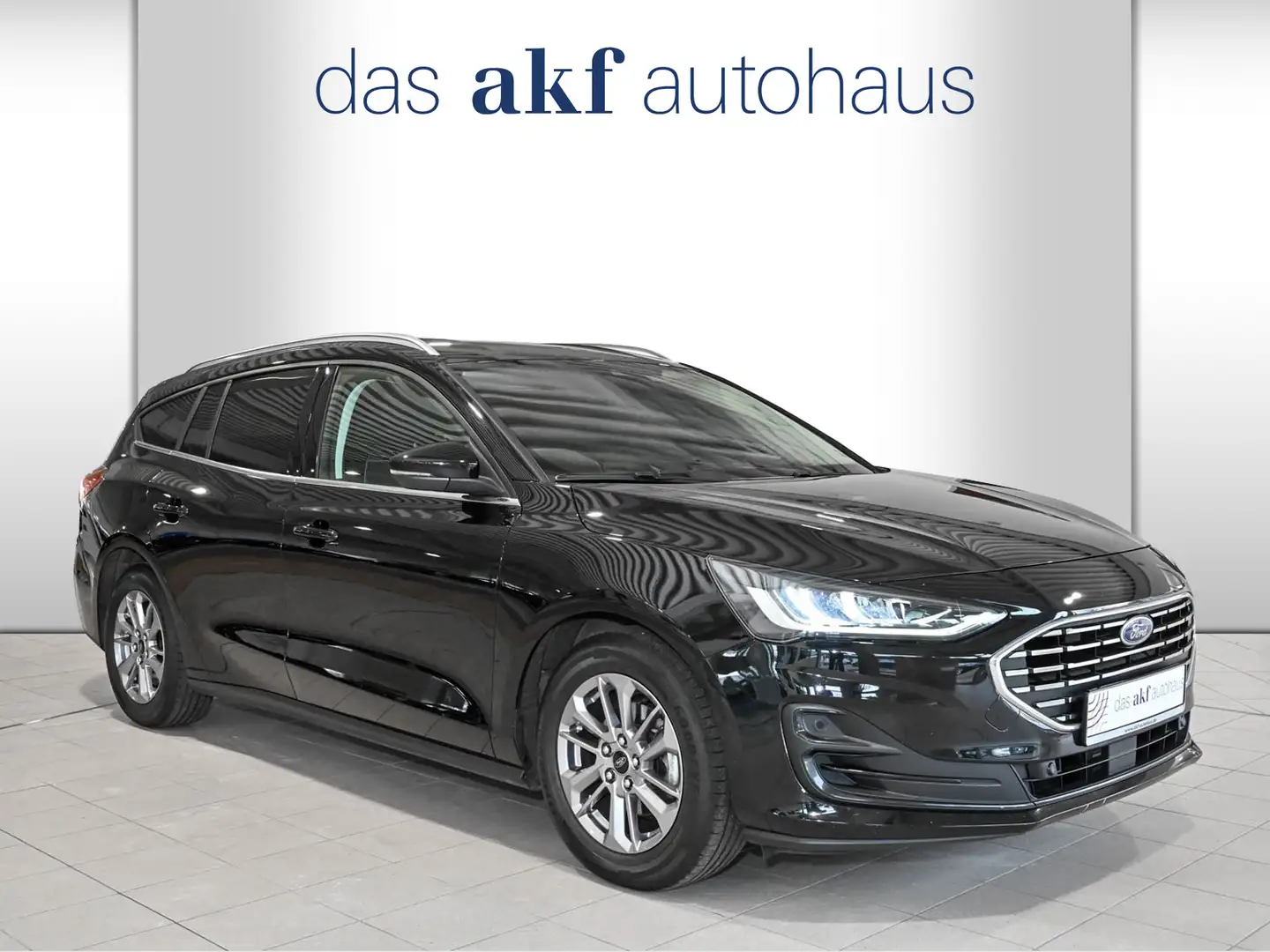 Ford Focus Turnier 1.0 EcoBoost Titanium Design- Sync3 Schwarz - 2
