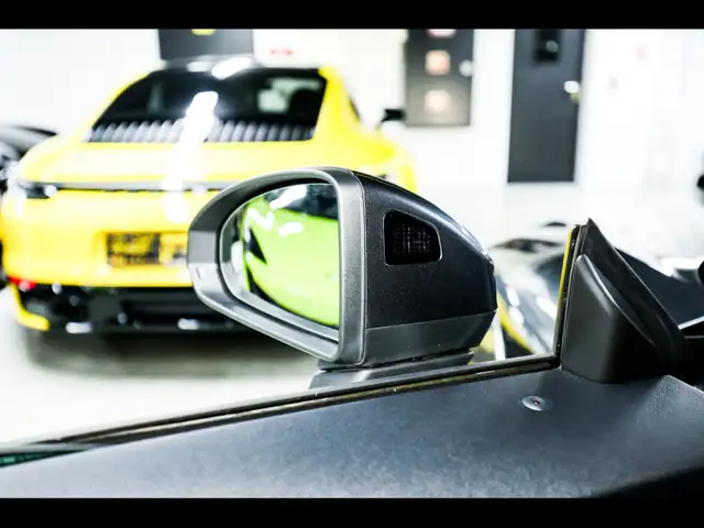 Audi TT view 13