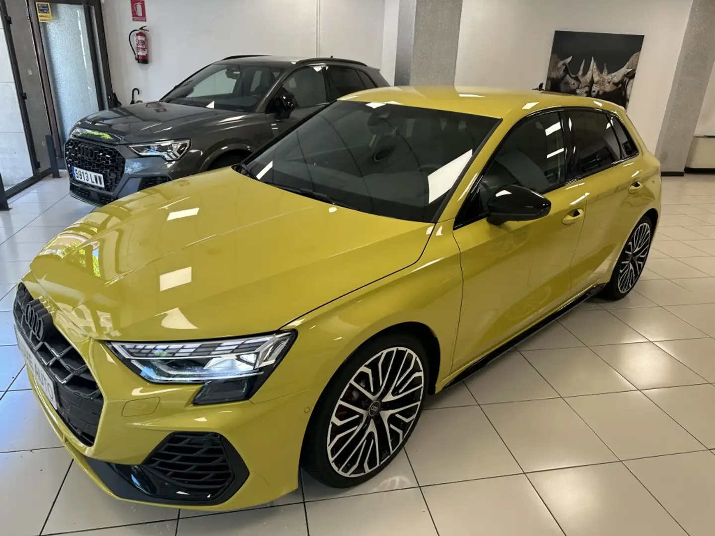 Audi S3 Sportback quattro S tronic Amarillo - 2