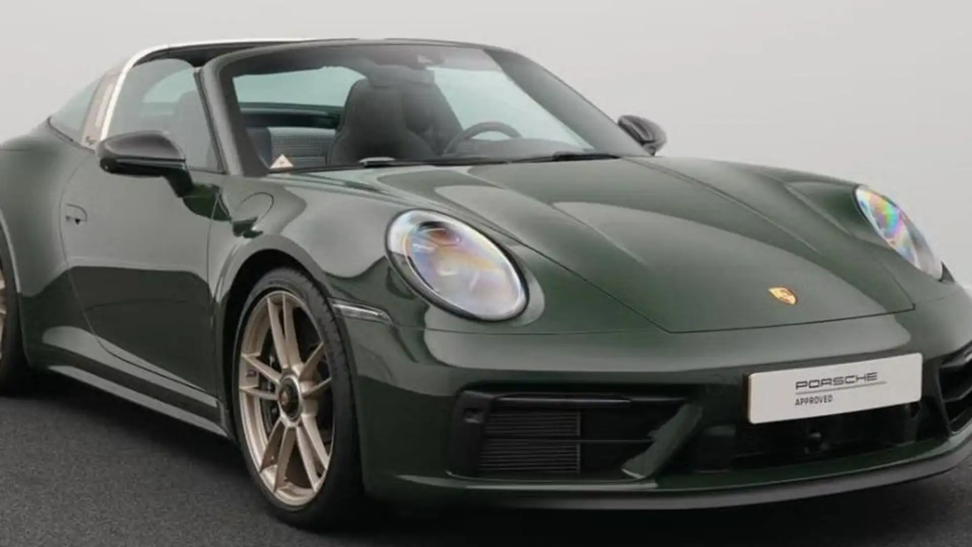 Porsche 992 Targa 4 GTS PDK Verde - 2