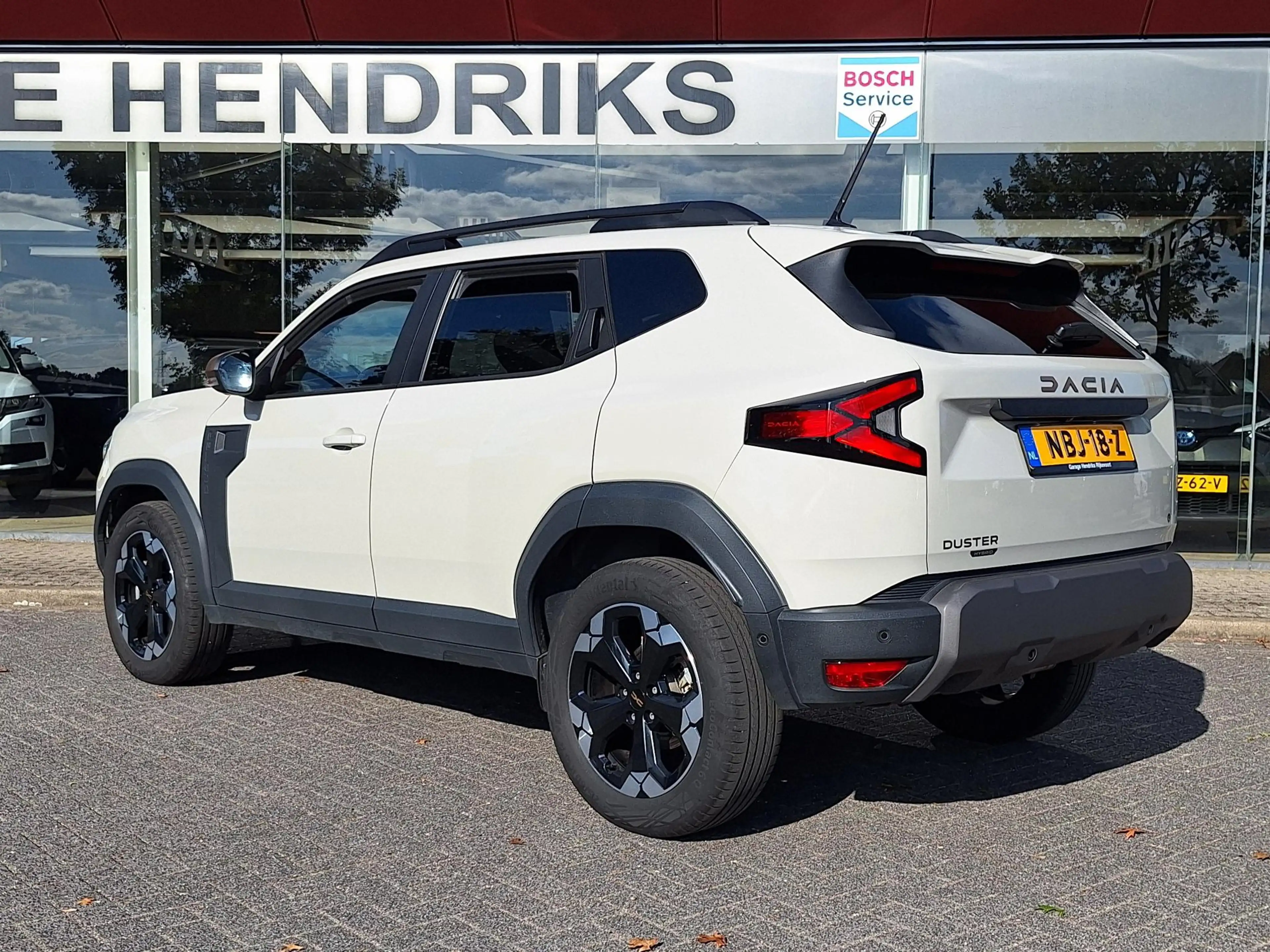 Dacia Duster 1.6 Hybrid 140 Extreme Automaat | Pack Parking | P — photo 5