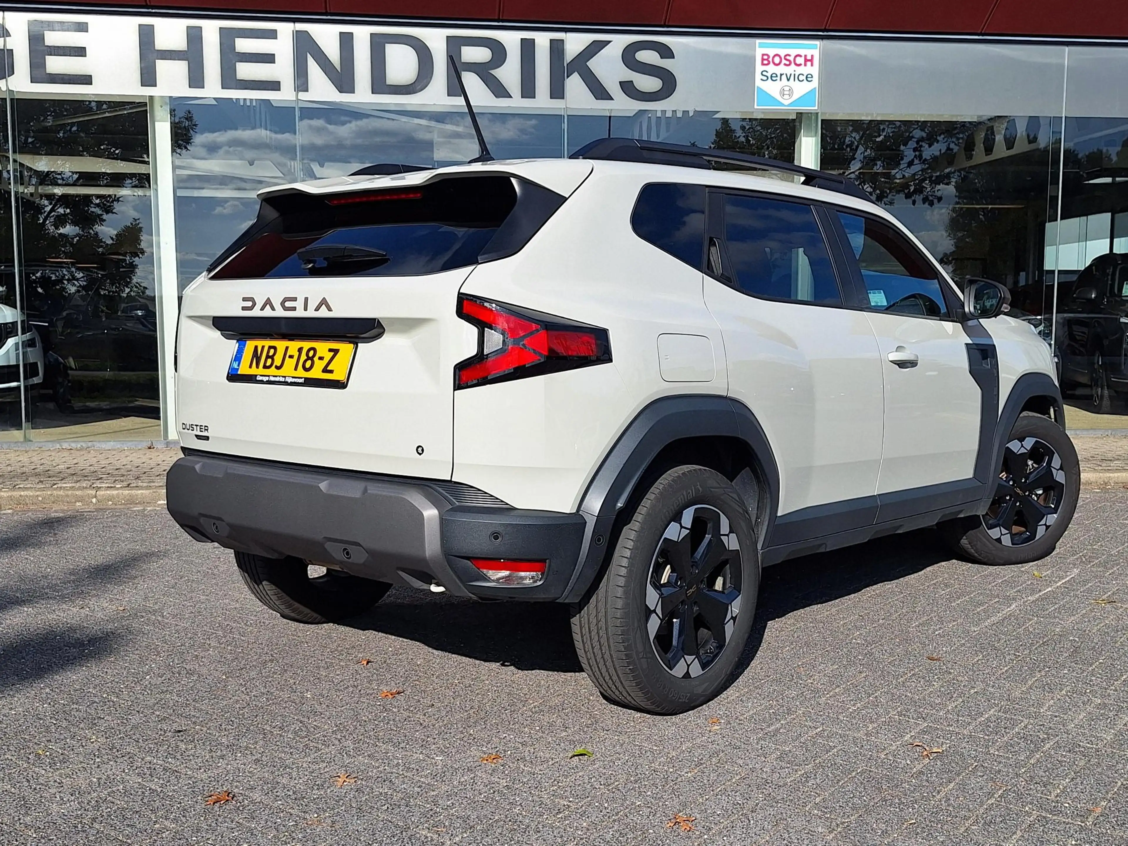 Dacia Duster 1.6 Hybrid 140 Extreme Automaat | Pack Parking | P — photo 9