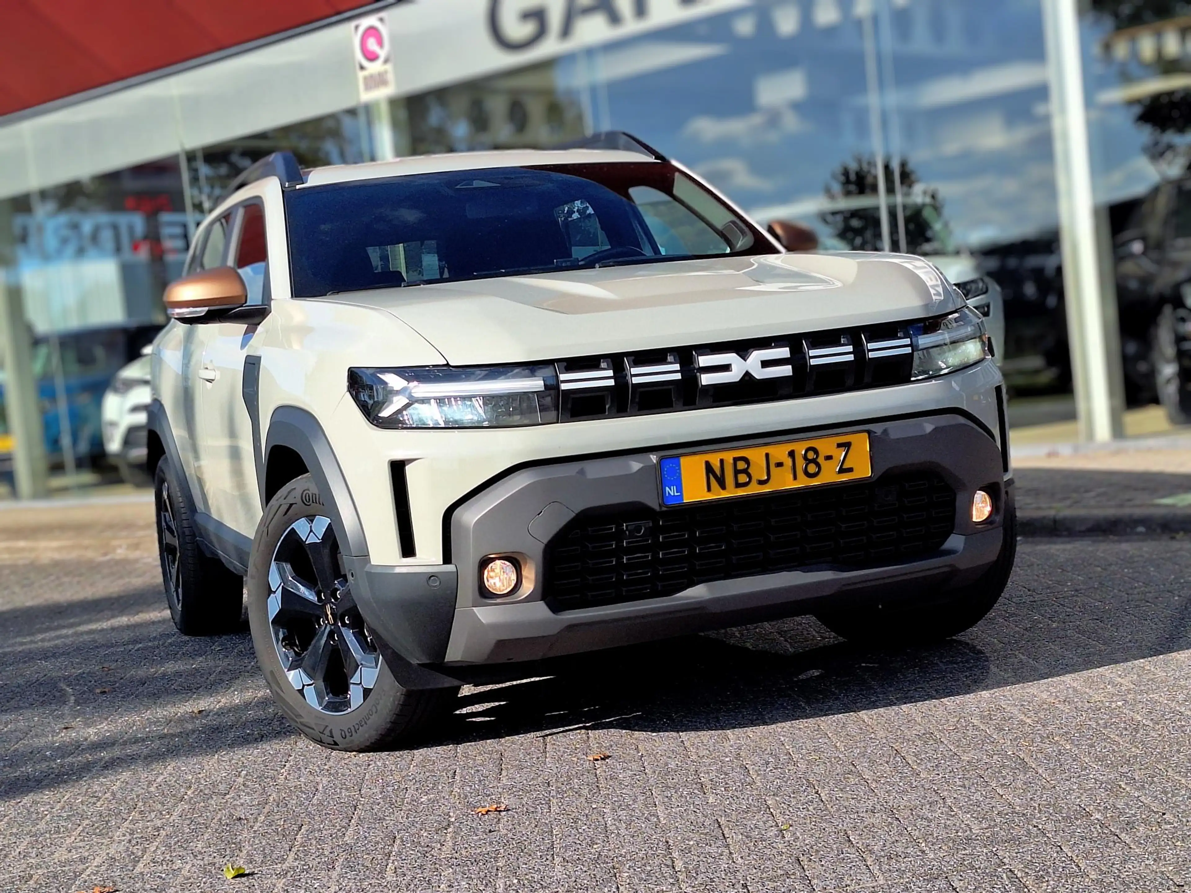 Dacia Duster 1.6 Hybrid 140 Extreme Automaat | Pack Parking | P — photo 46