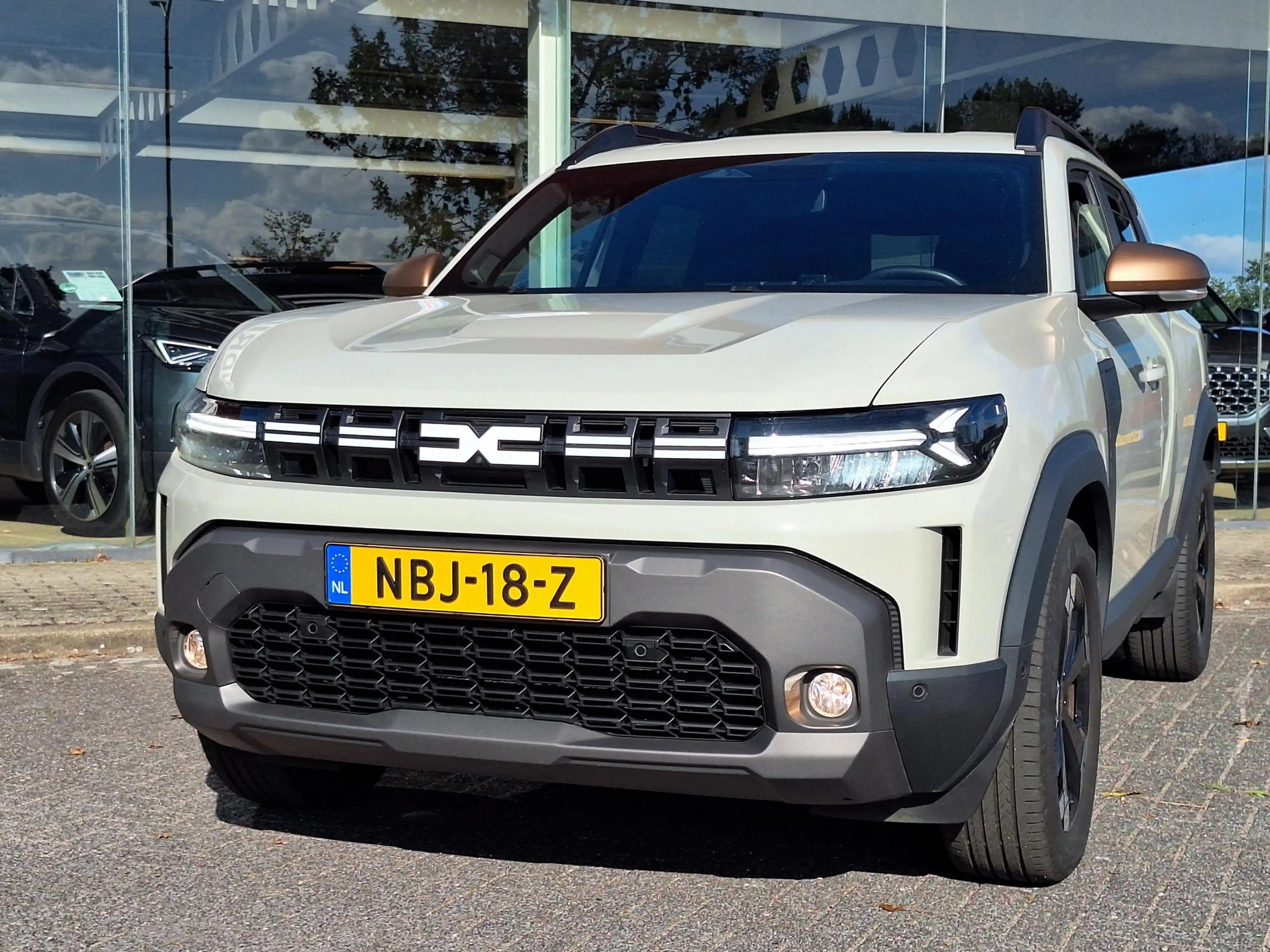 Dacia Duster 1.6 Hybrid 140 Extreme Automaat | Pack Parking | P — photo 3