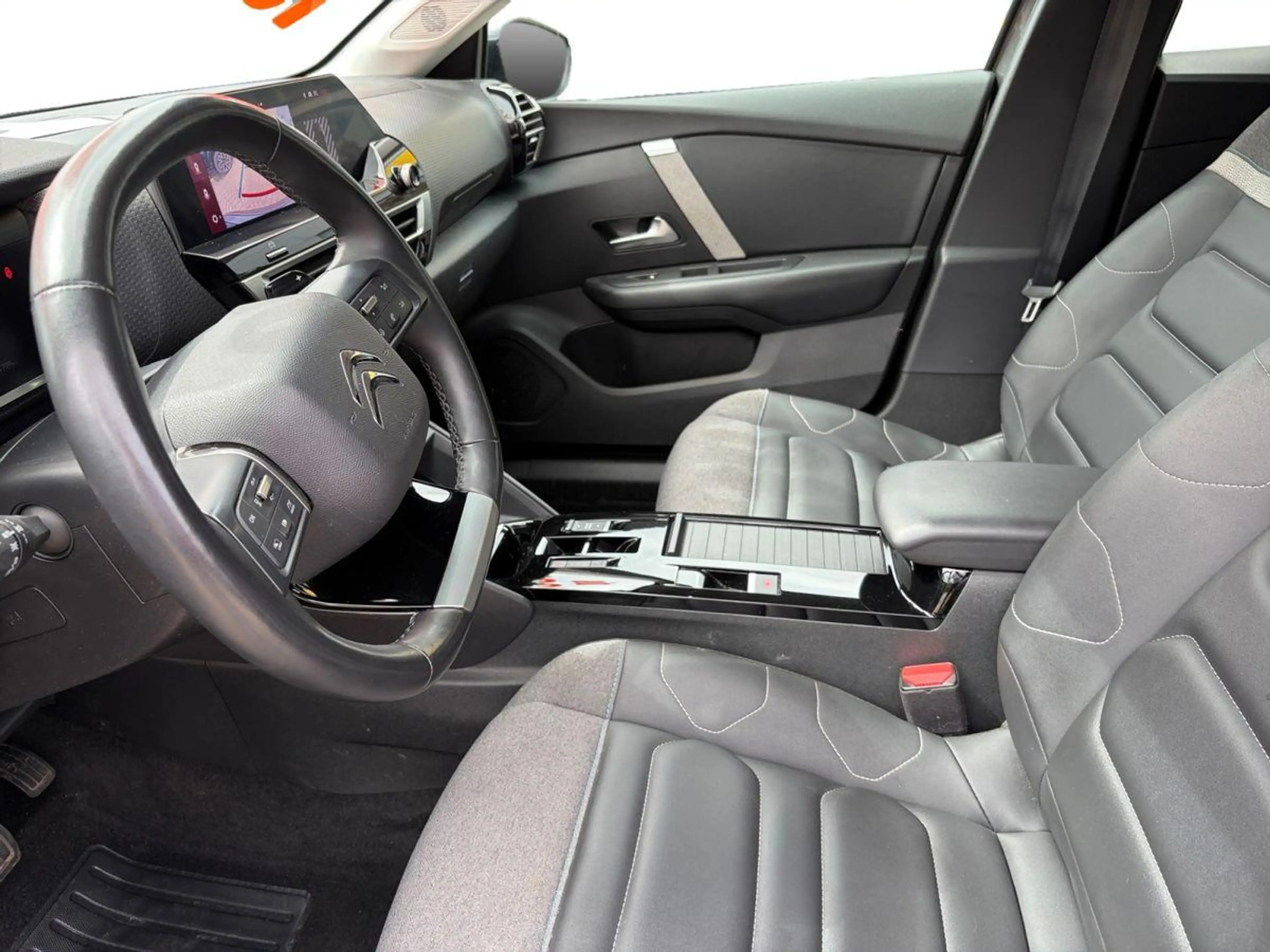 Citroen C4 1.2 12V e-THP / PureTech — photo 6