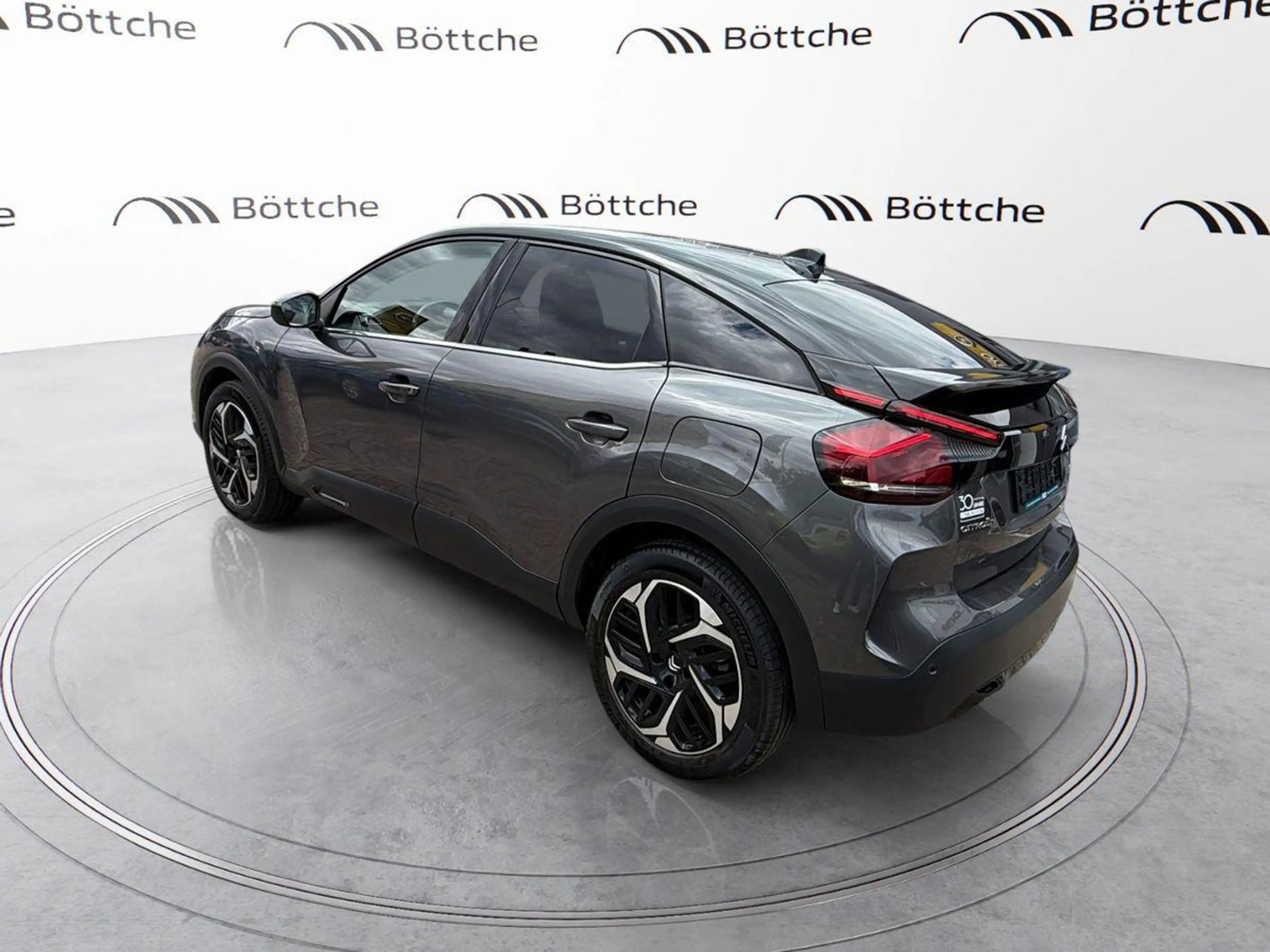 Citroen C4 1.2 12V e-THP / PureTech — photo 3
