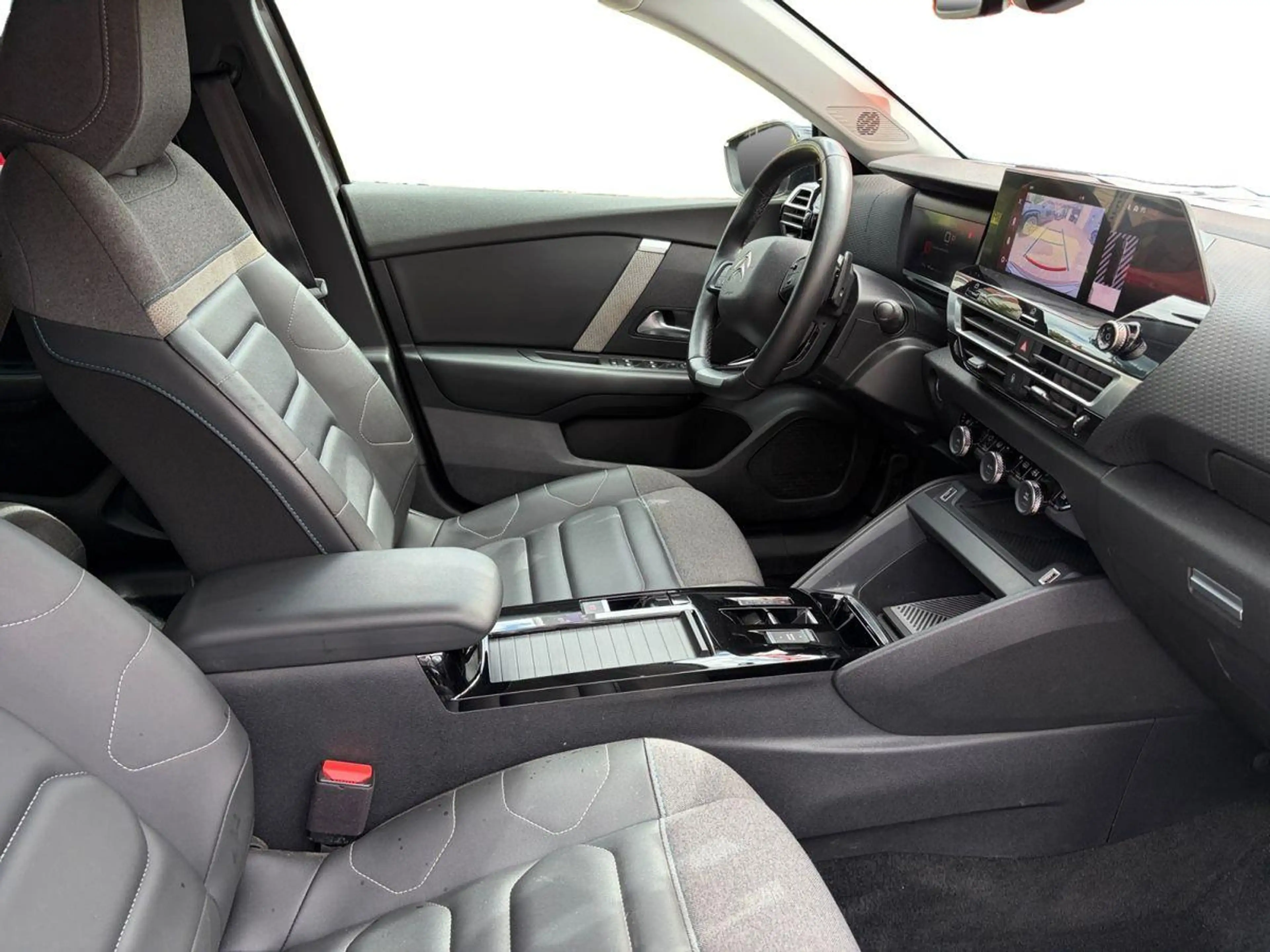 Citroen C4 1.2 12V e-THP / PureTech — photo 15