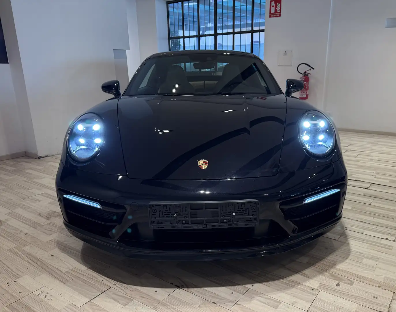 Porsche 992 Coupe 3.0 Carrera - iva esposta - sport design Noir - 2