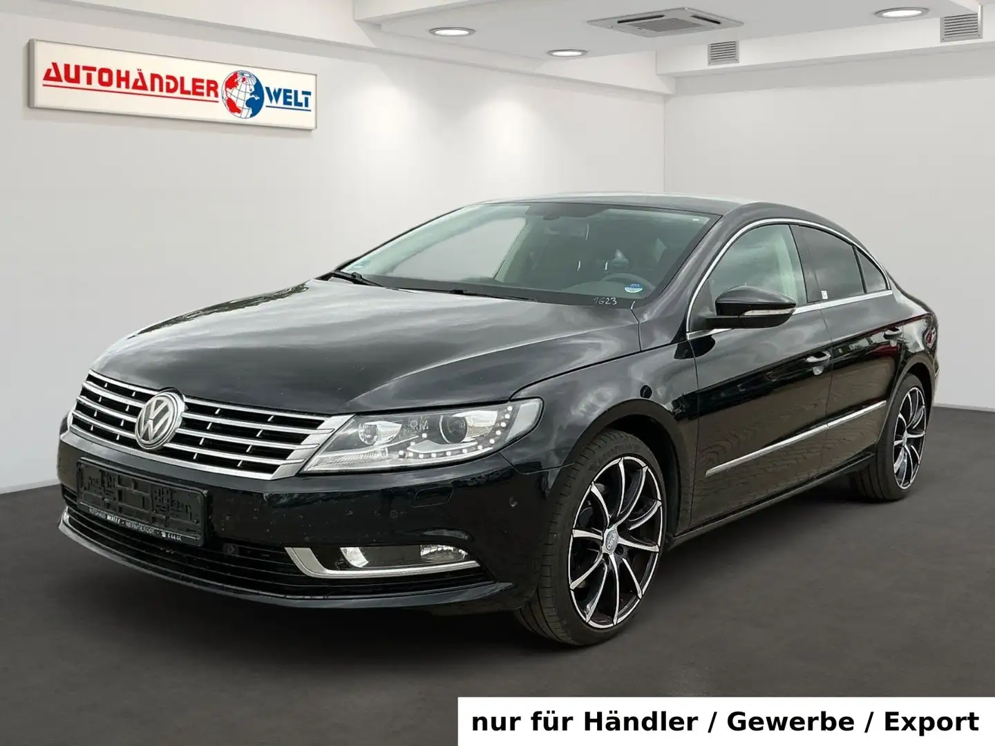 Volkswagen CC 2.0 TDI AT Xenon  AAC Navi Standhzg SHZ PDC Schwarz - 1