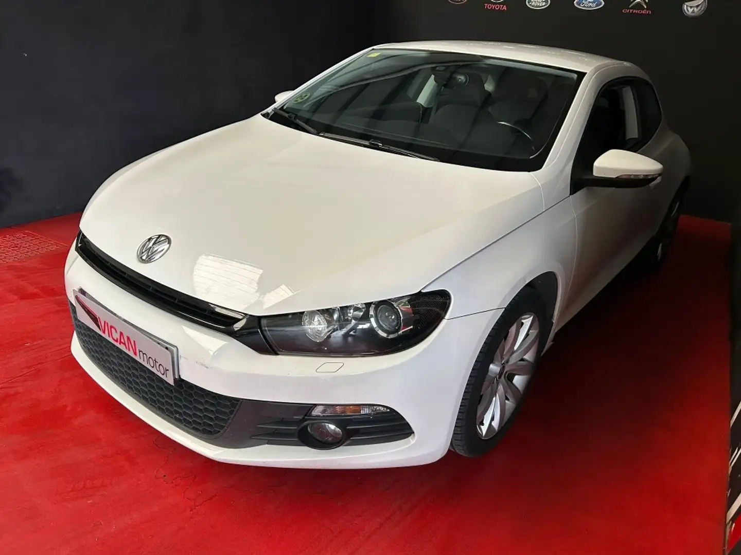 Volkswagen Scirocco 2.0TDI Weiß - 2