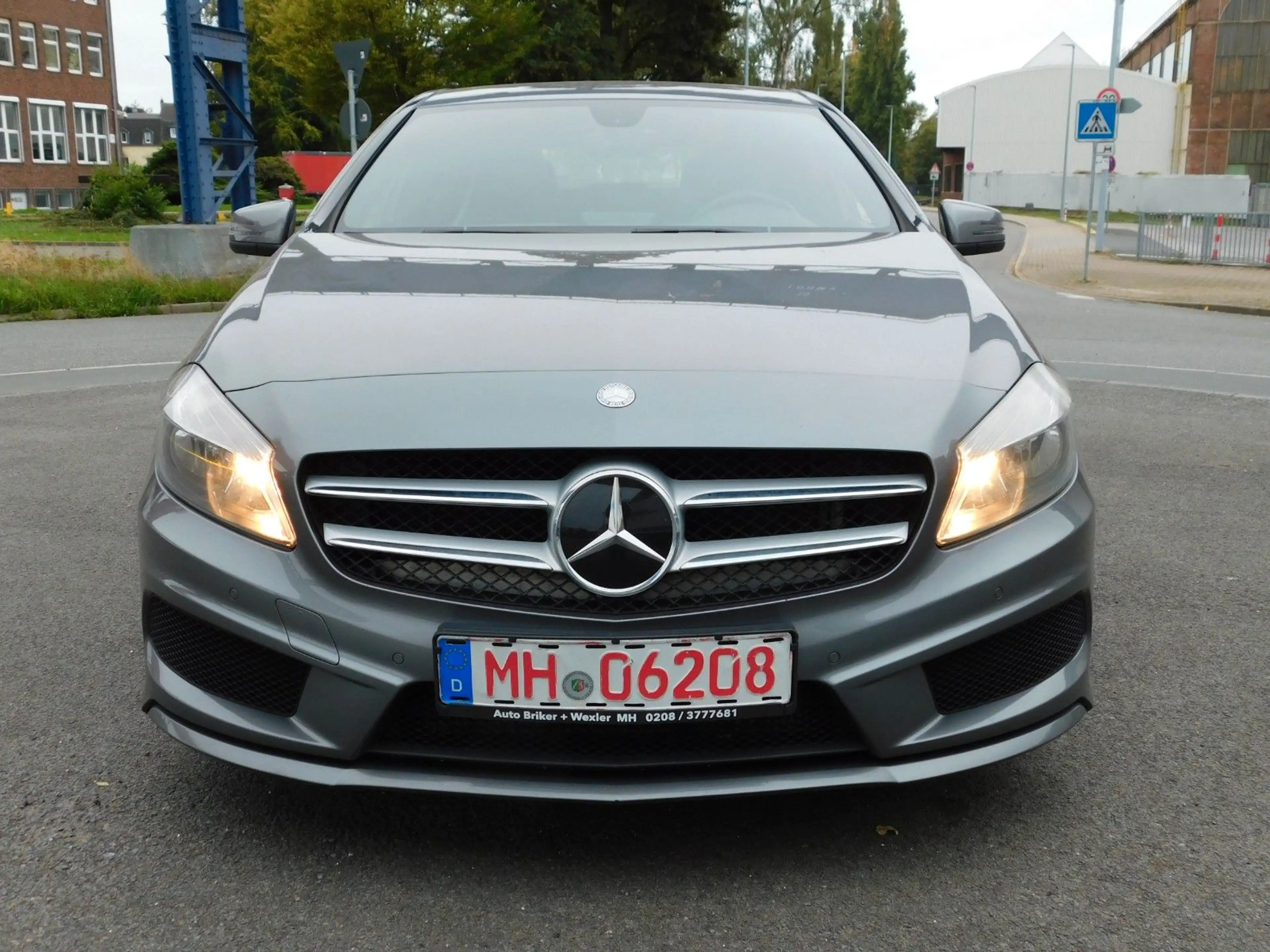 Mercedes-Benz A 200 AMG Line — photo 6